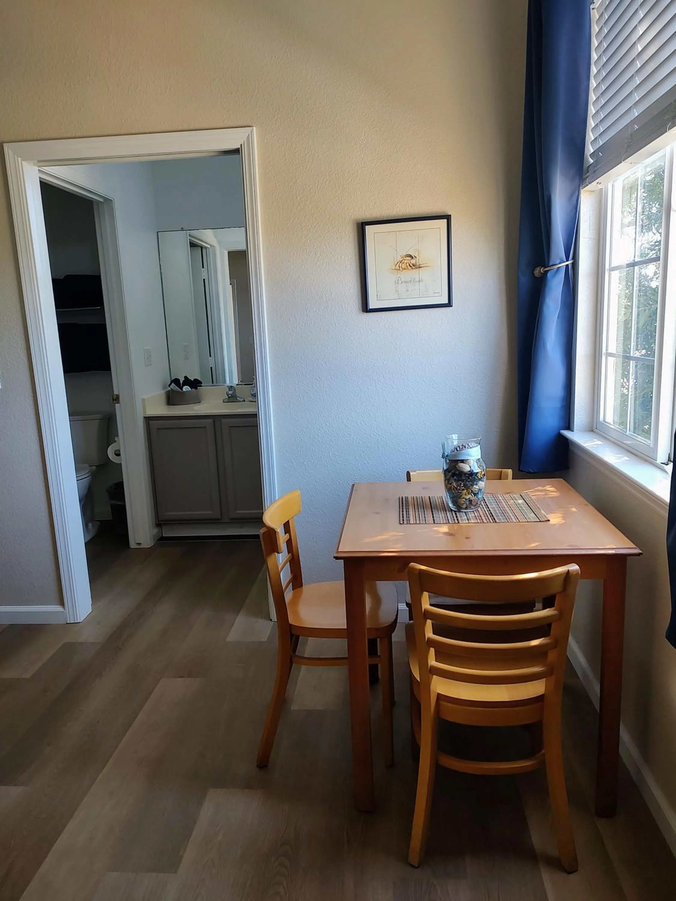 Dining area in Pacific Plaza Resort