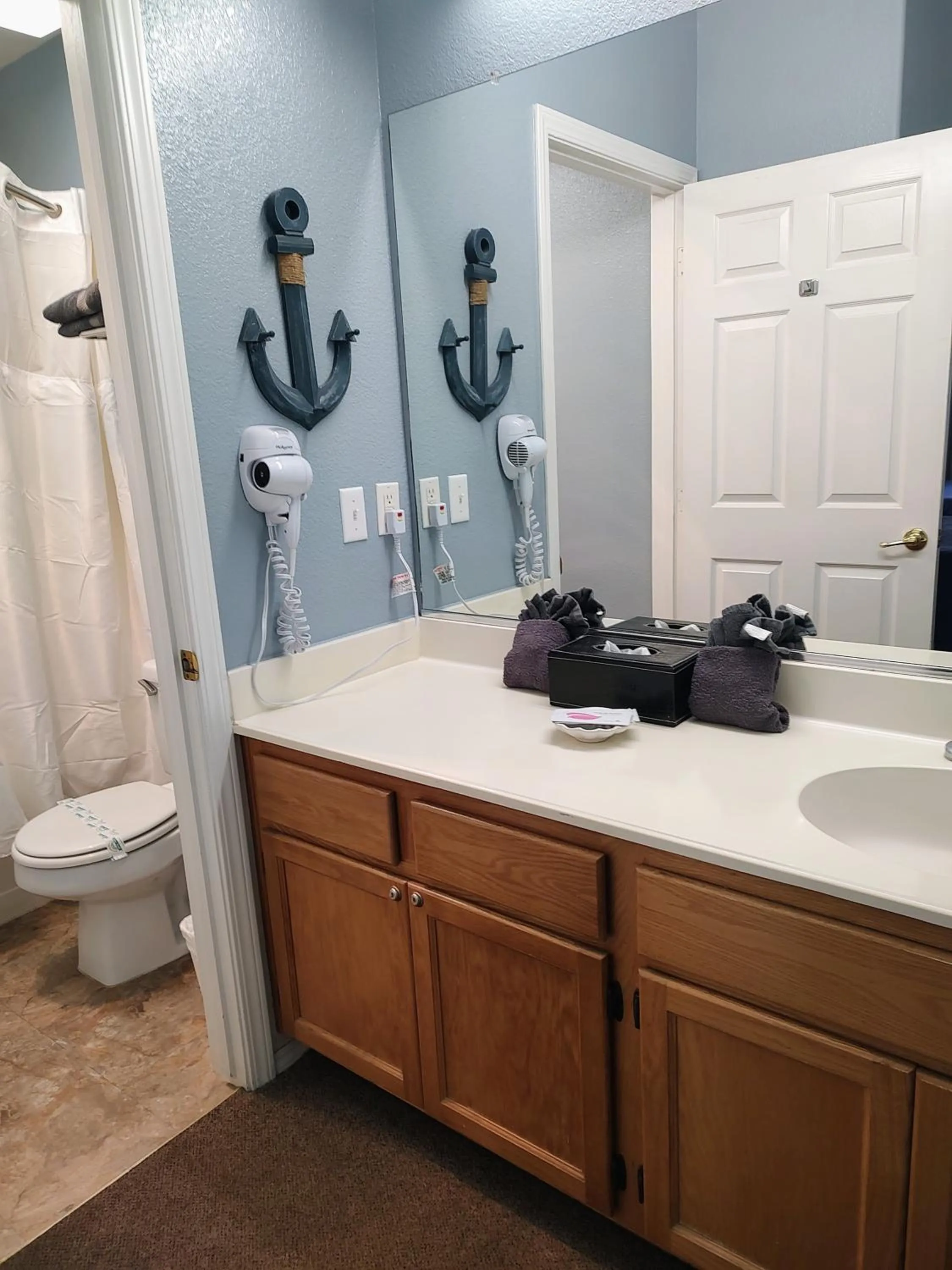 Bathroom in Pacific Plaza Resort