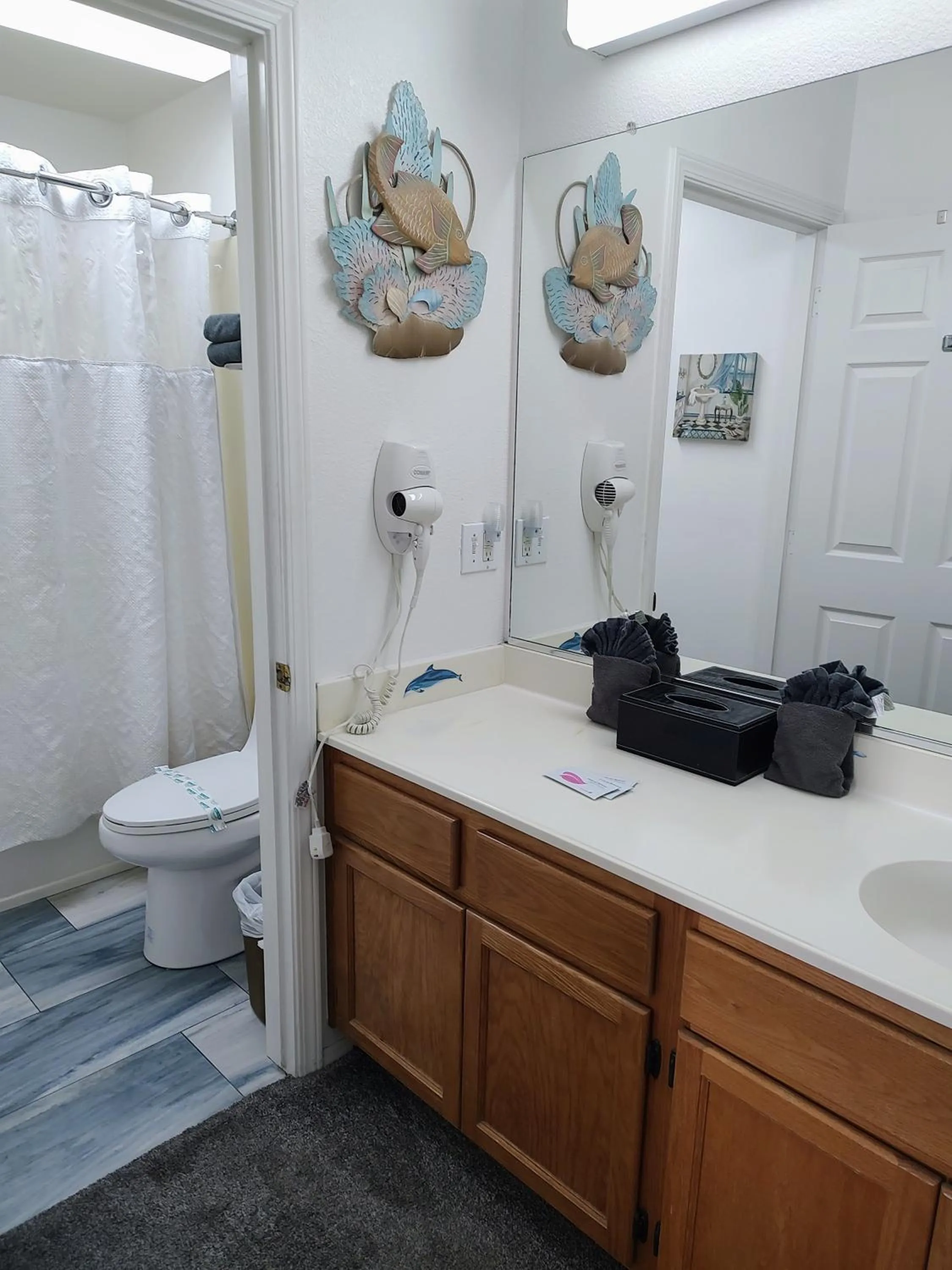 Shower in Pacific Plaza Resort