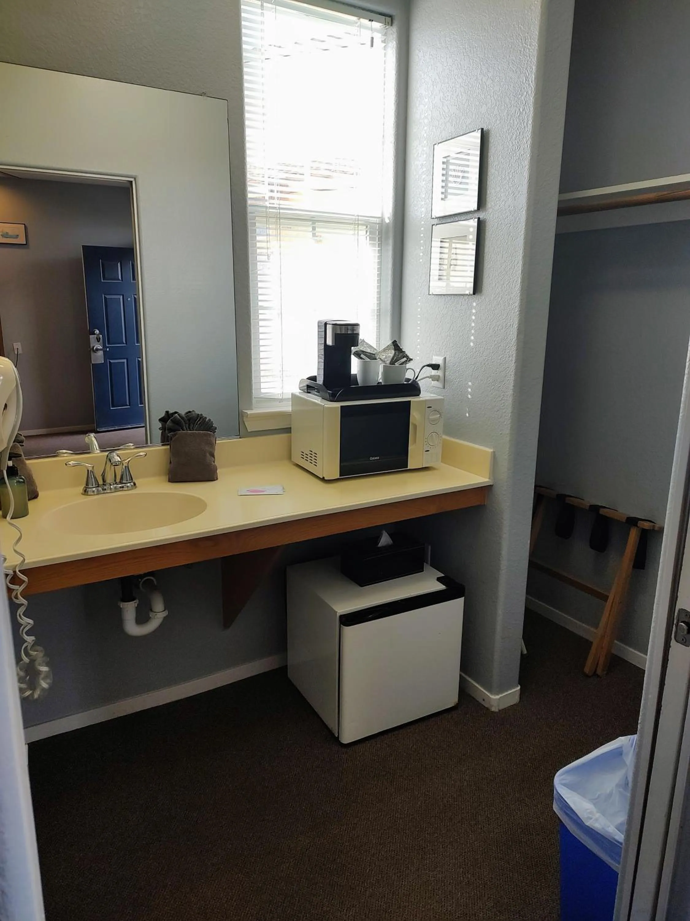 Coffee/tea facilities in Pacific Plaza Resort