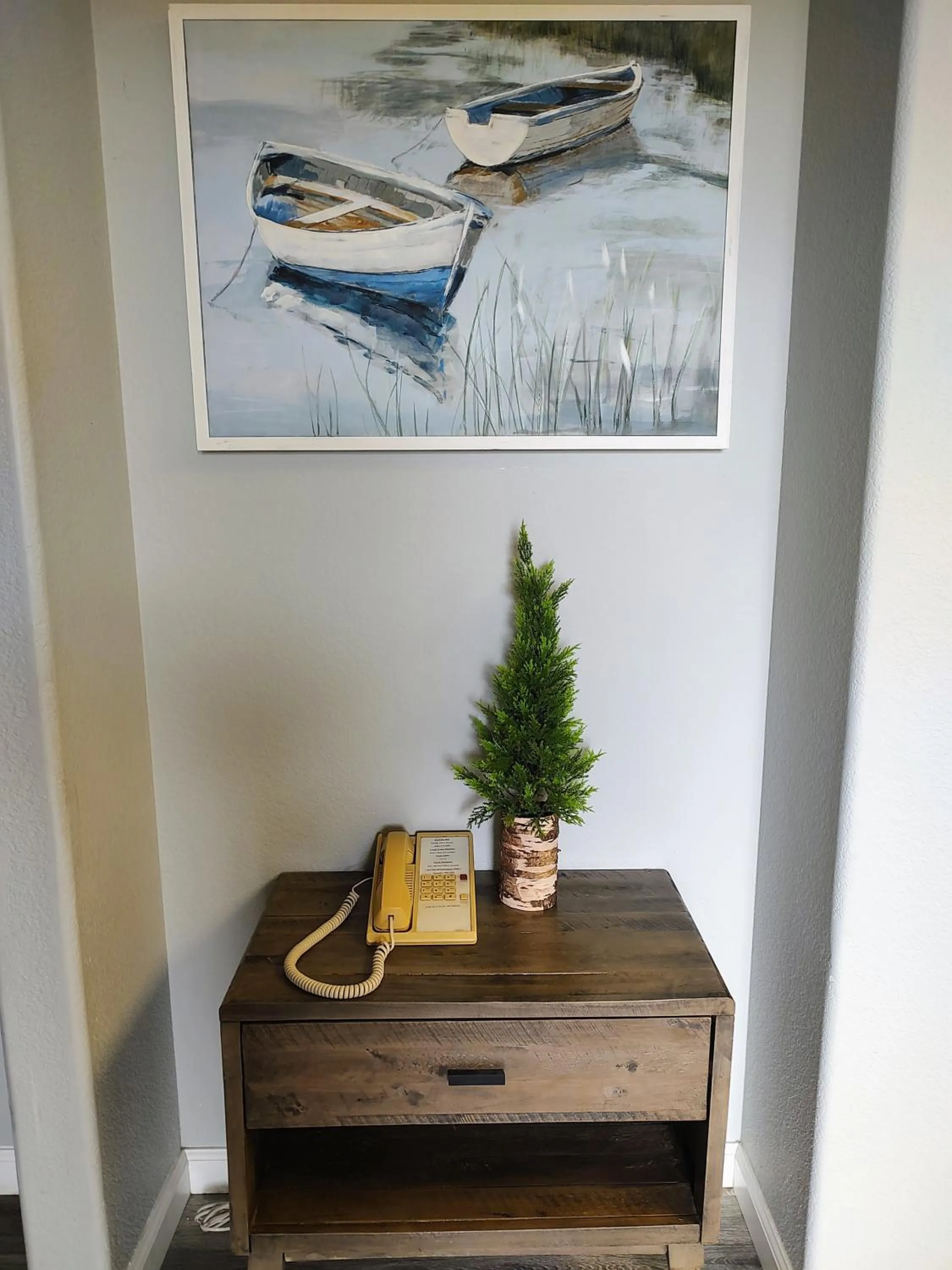 Decorative detail in Pacific Plaza Resort