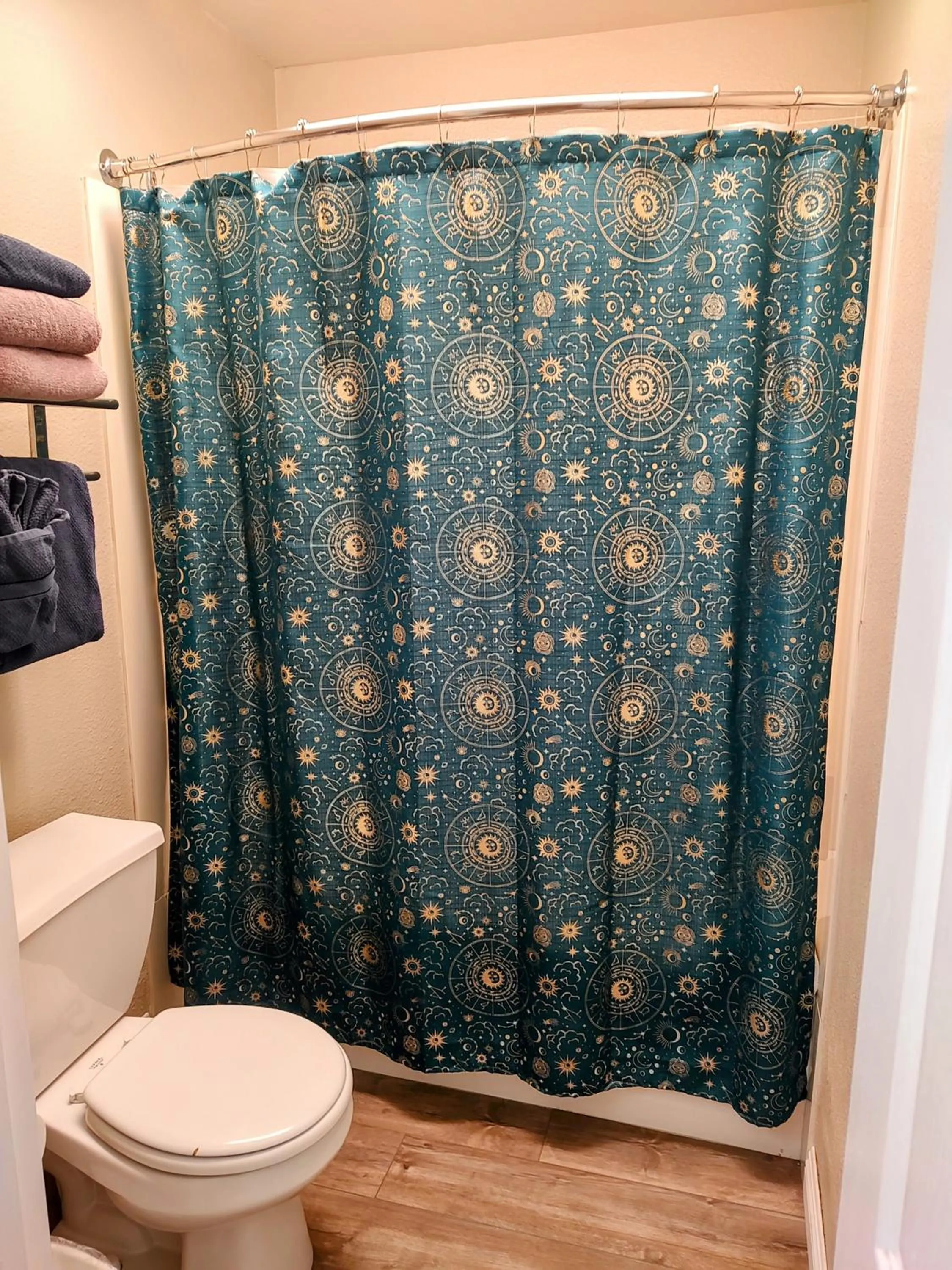 Toilet in Pacific Plaza Resort