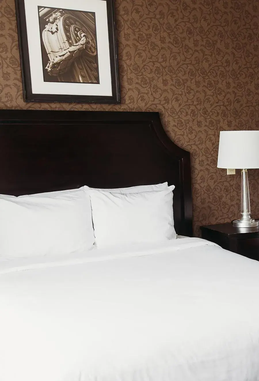 Bedroom, Bed in Hotel Julien Dubuque Bedroom, Bed in Hotel Julien Dubuque