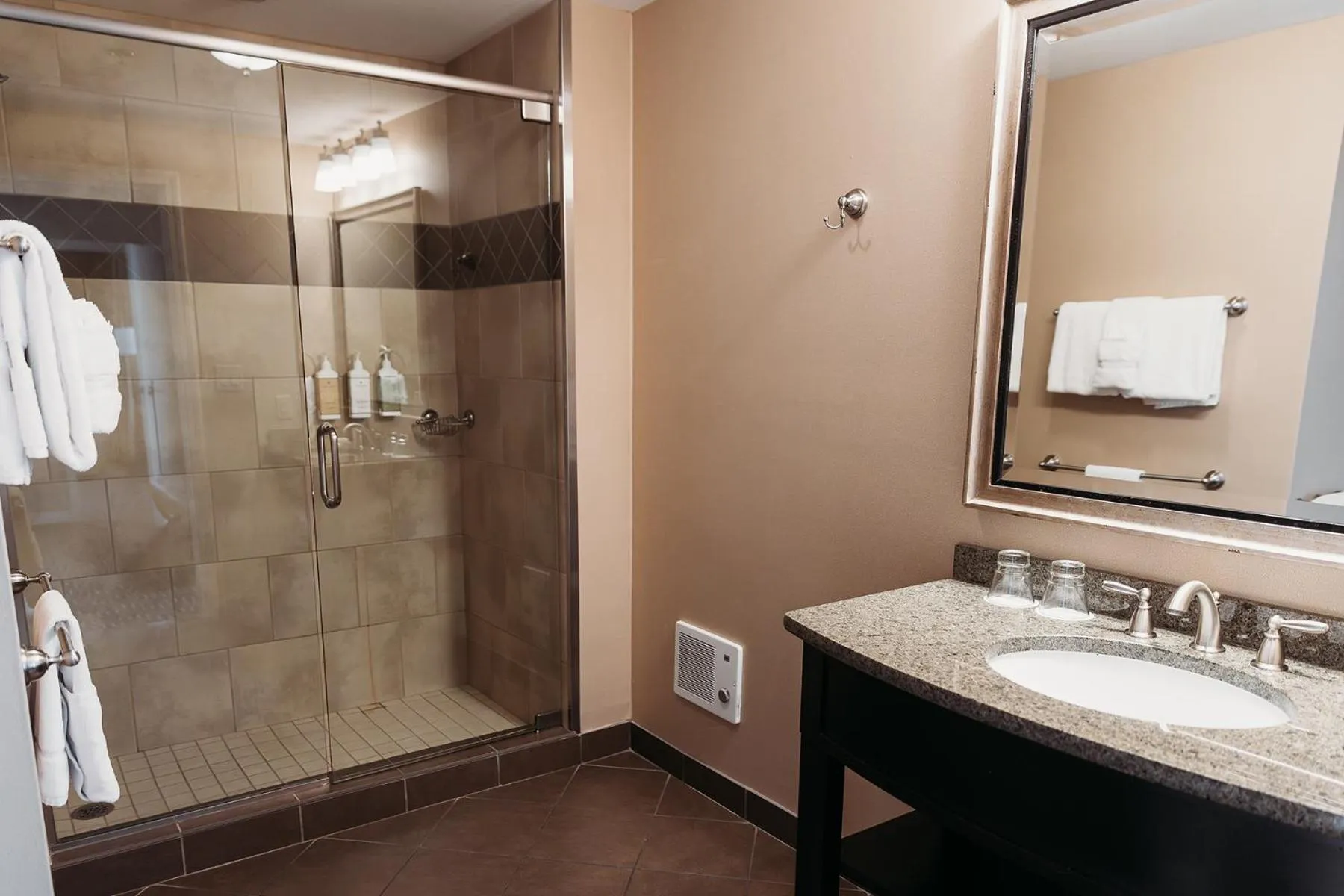 Shower in Hotel Julien Dubuque