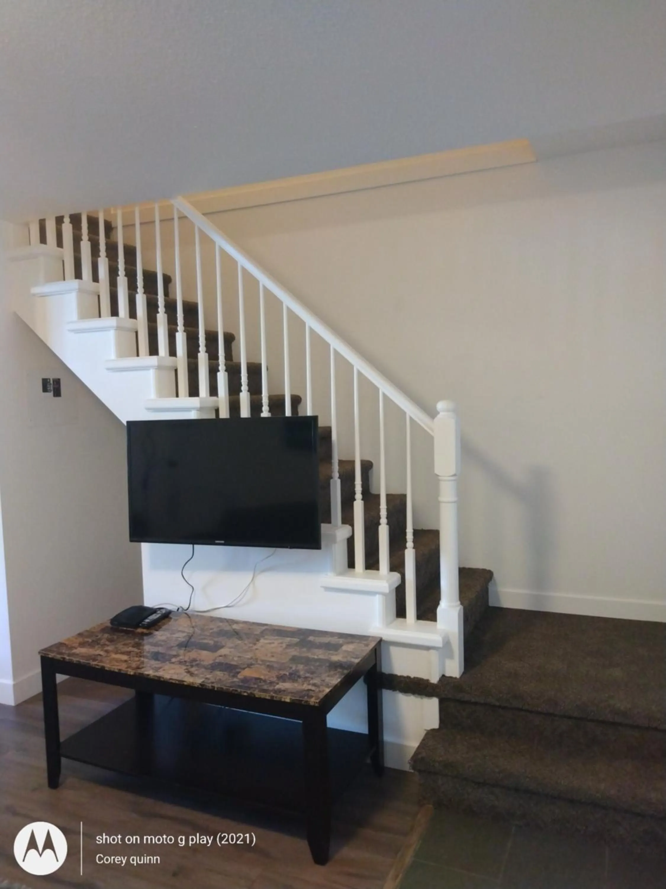 Communal lounge/ TV room in Riverside Resort & RV Park