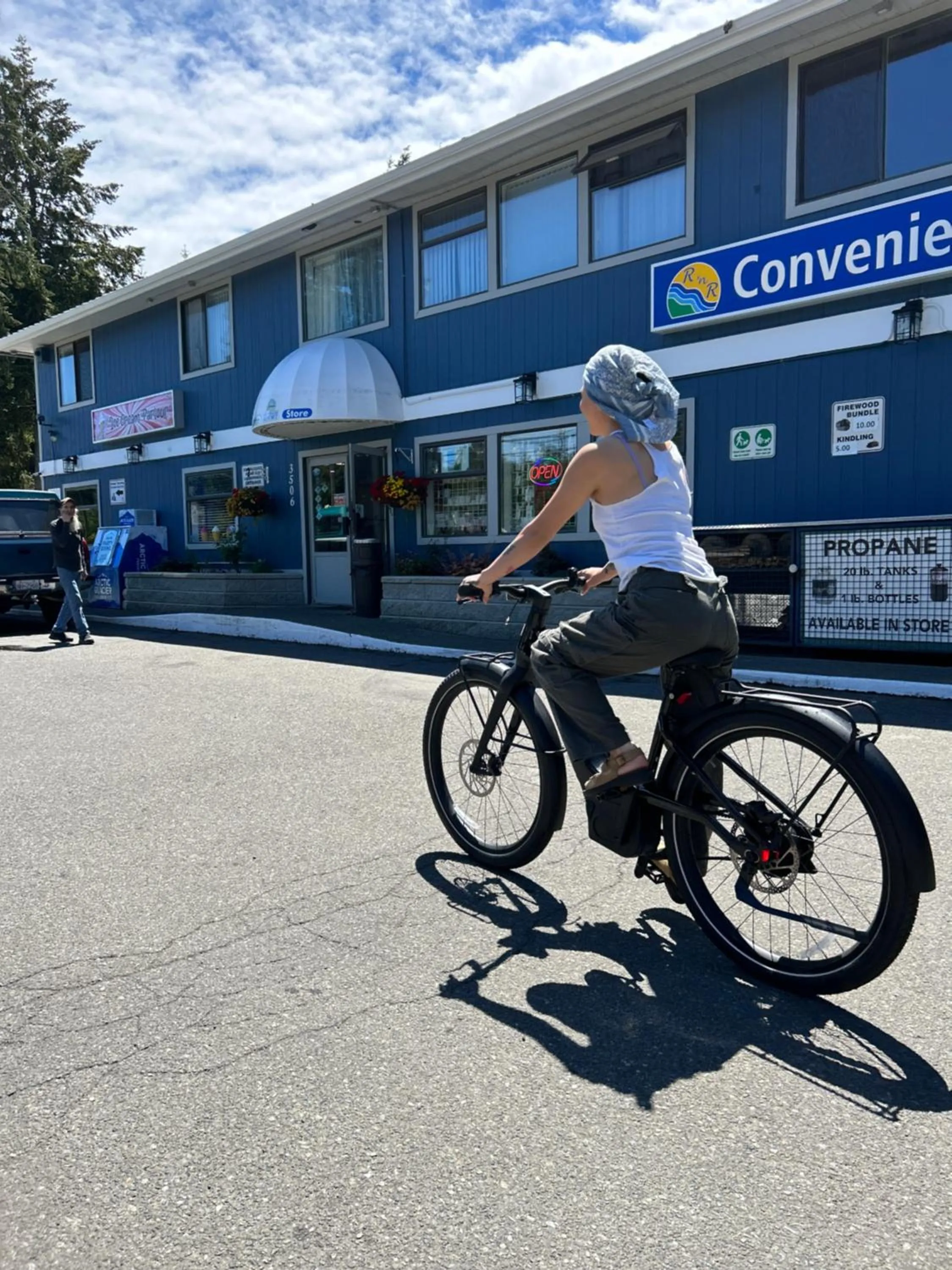 Cycling in Riverside Resort & RV Park