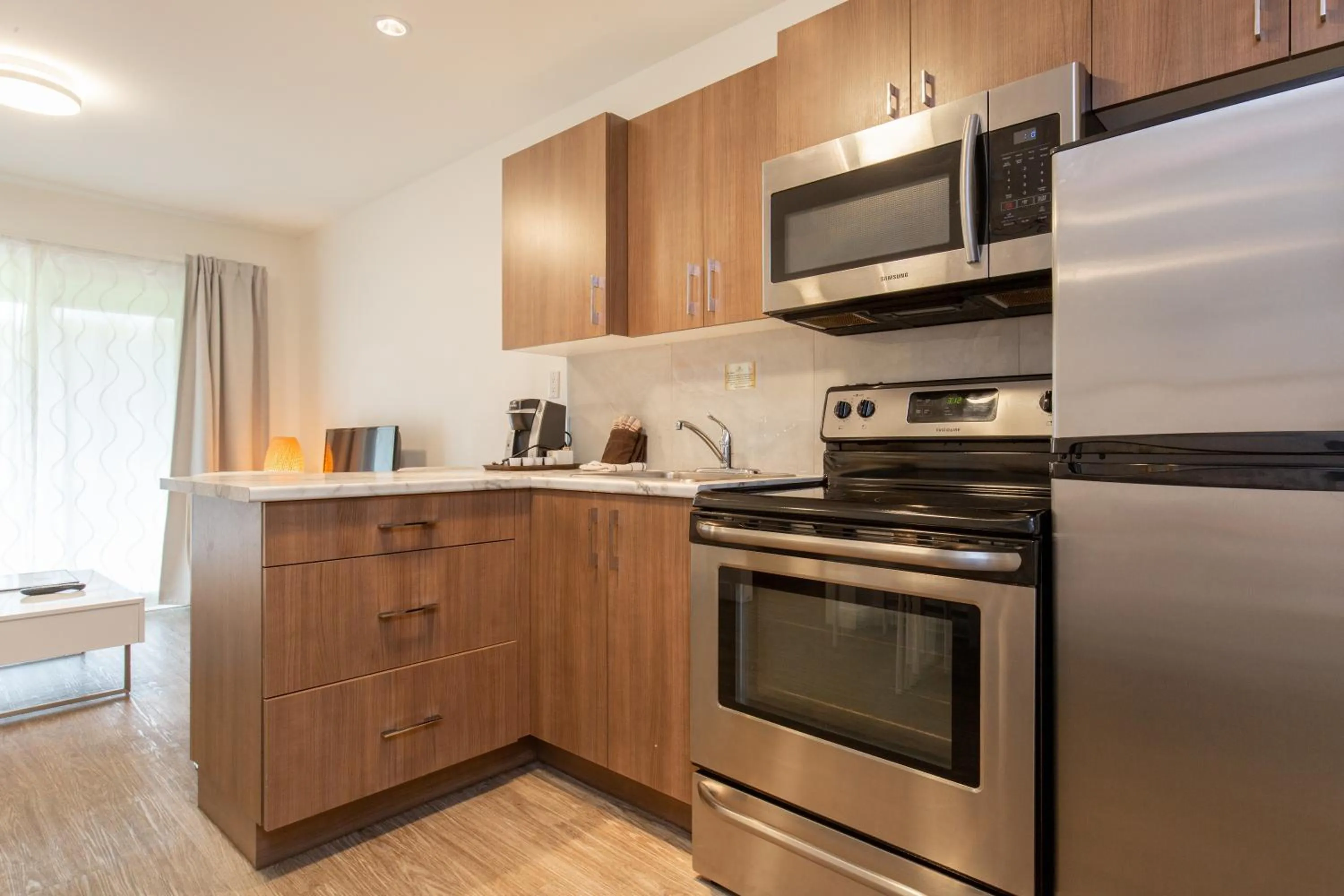 Coffee/tea facilities in Riverside Resort & RV Park