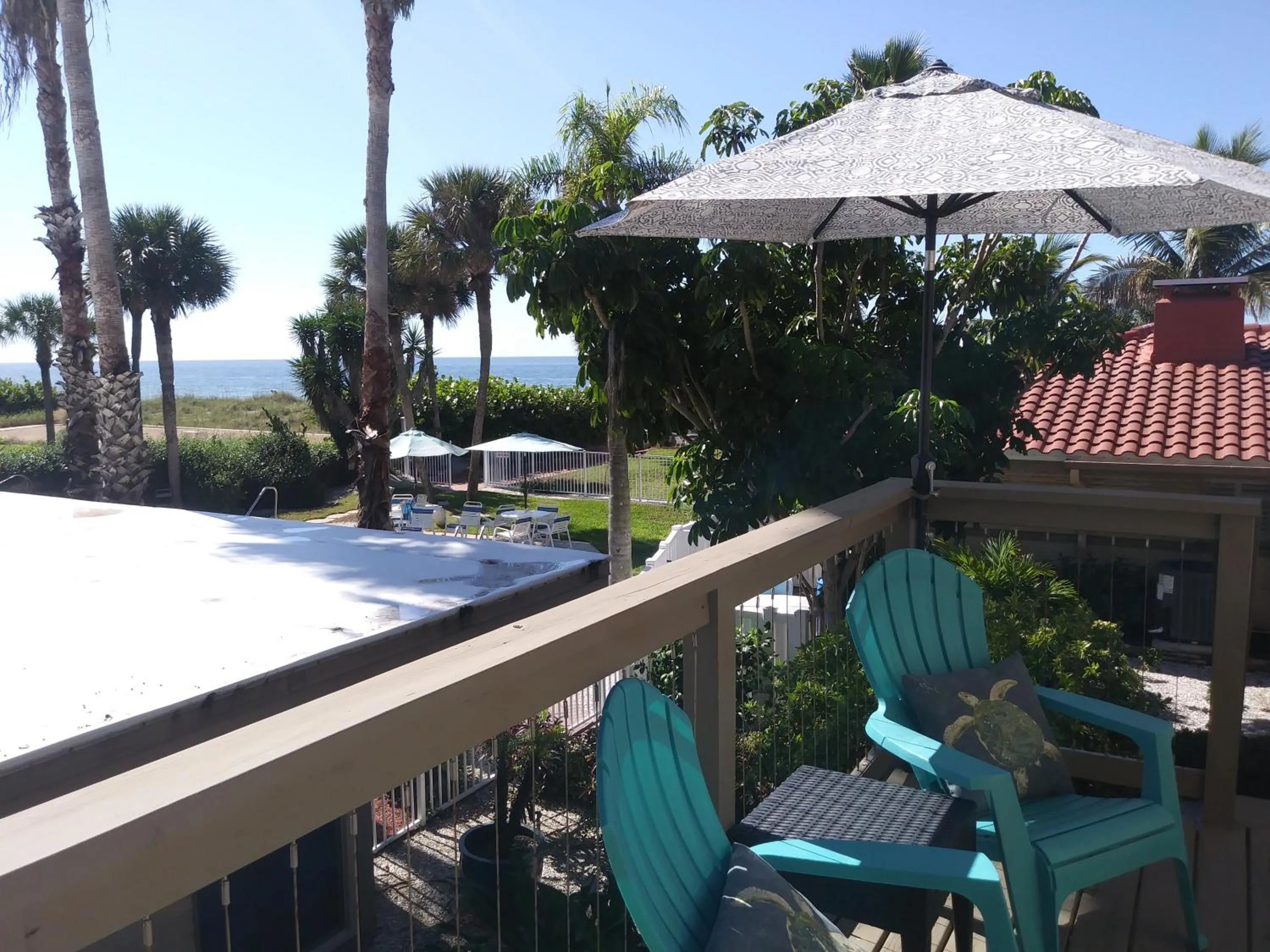 Patio in Turtle Crawl Inn - Longboat Key