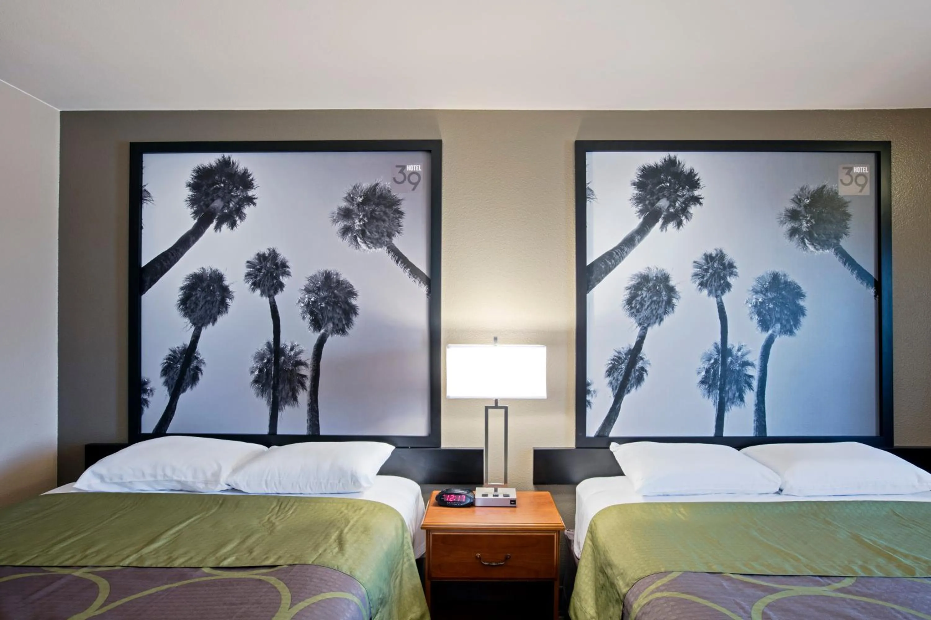 Bedroom, Bed in The Hotel 39