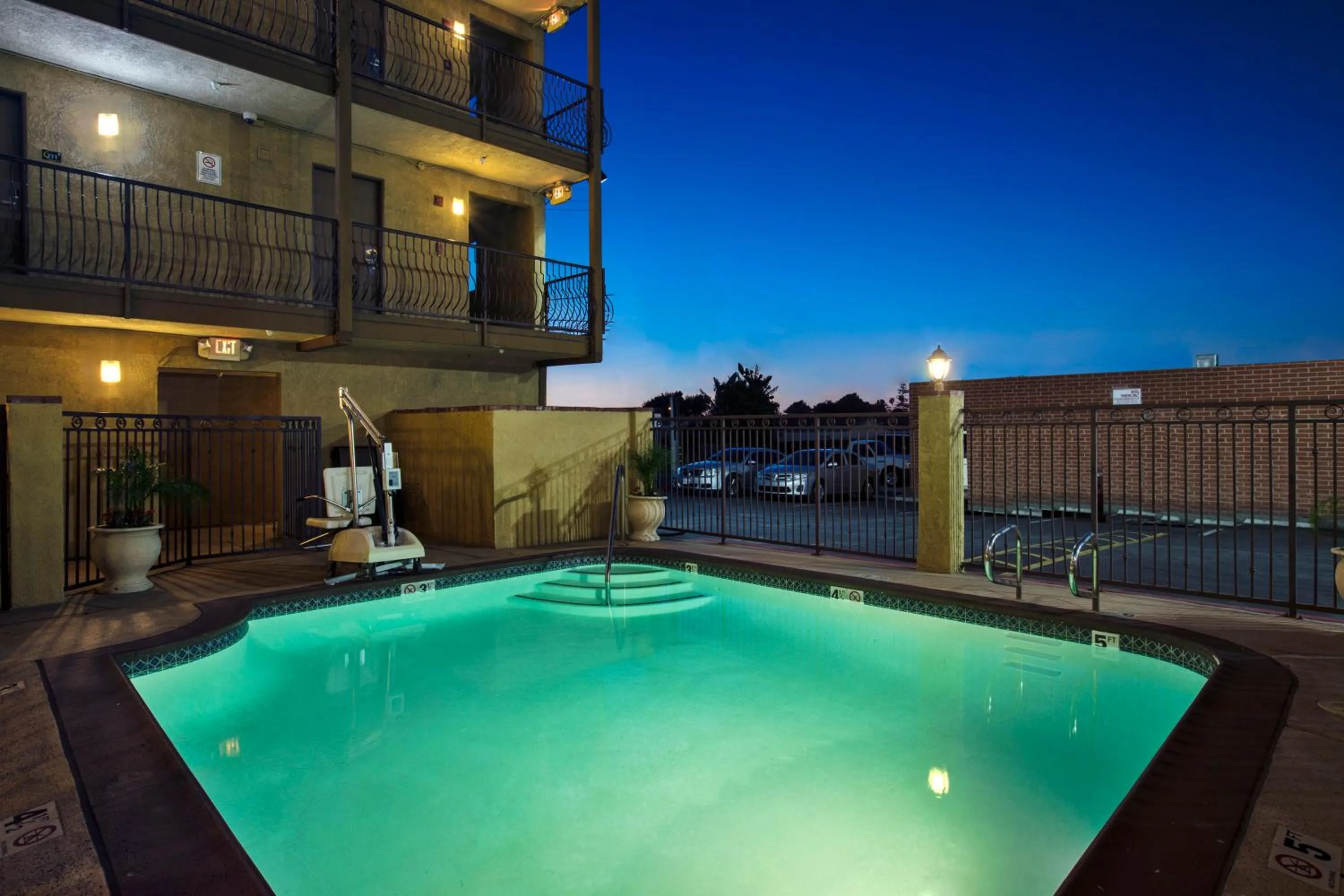 Swimming pool in The Hotel 39