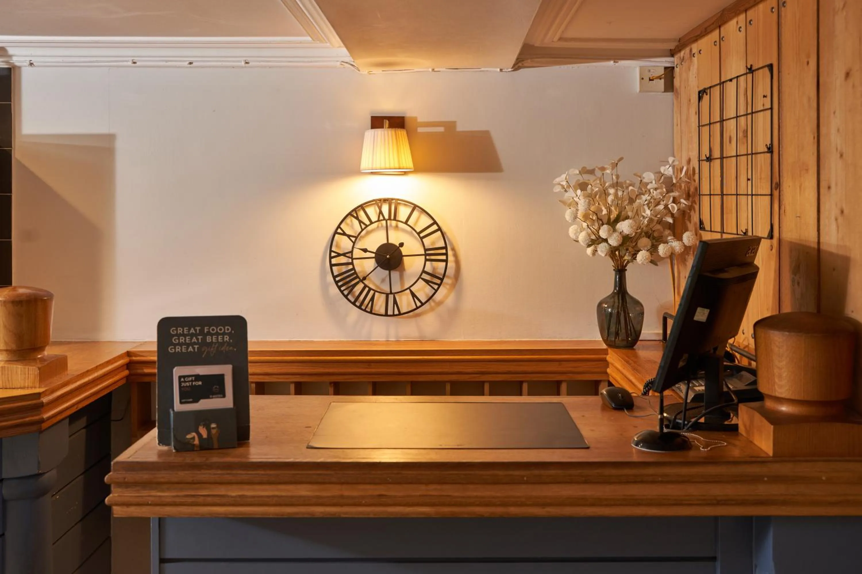 Lobby or reception in Rashleigh Arms