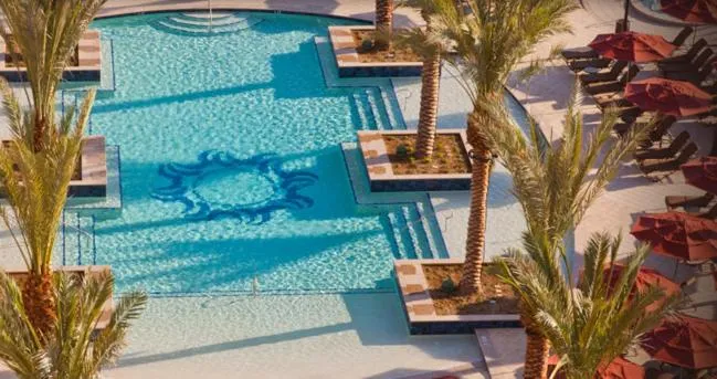 Swimming pool in Casino del Sol Resort Tucson