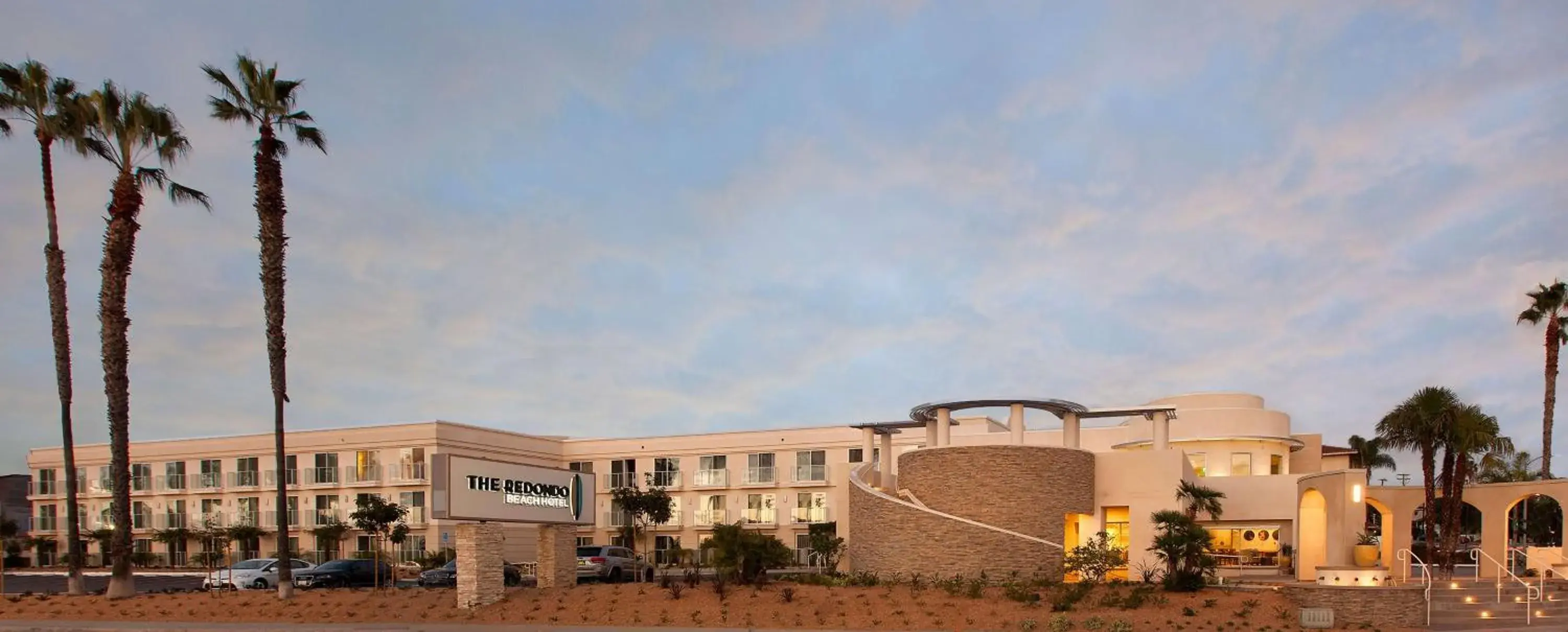 Property building in Redondo Beach Hotel, Tapestry Collection by Hilton Property building in Redondo Beach Hotel, Tapestry Collection by Hilton