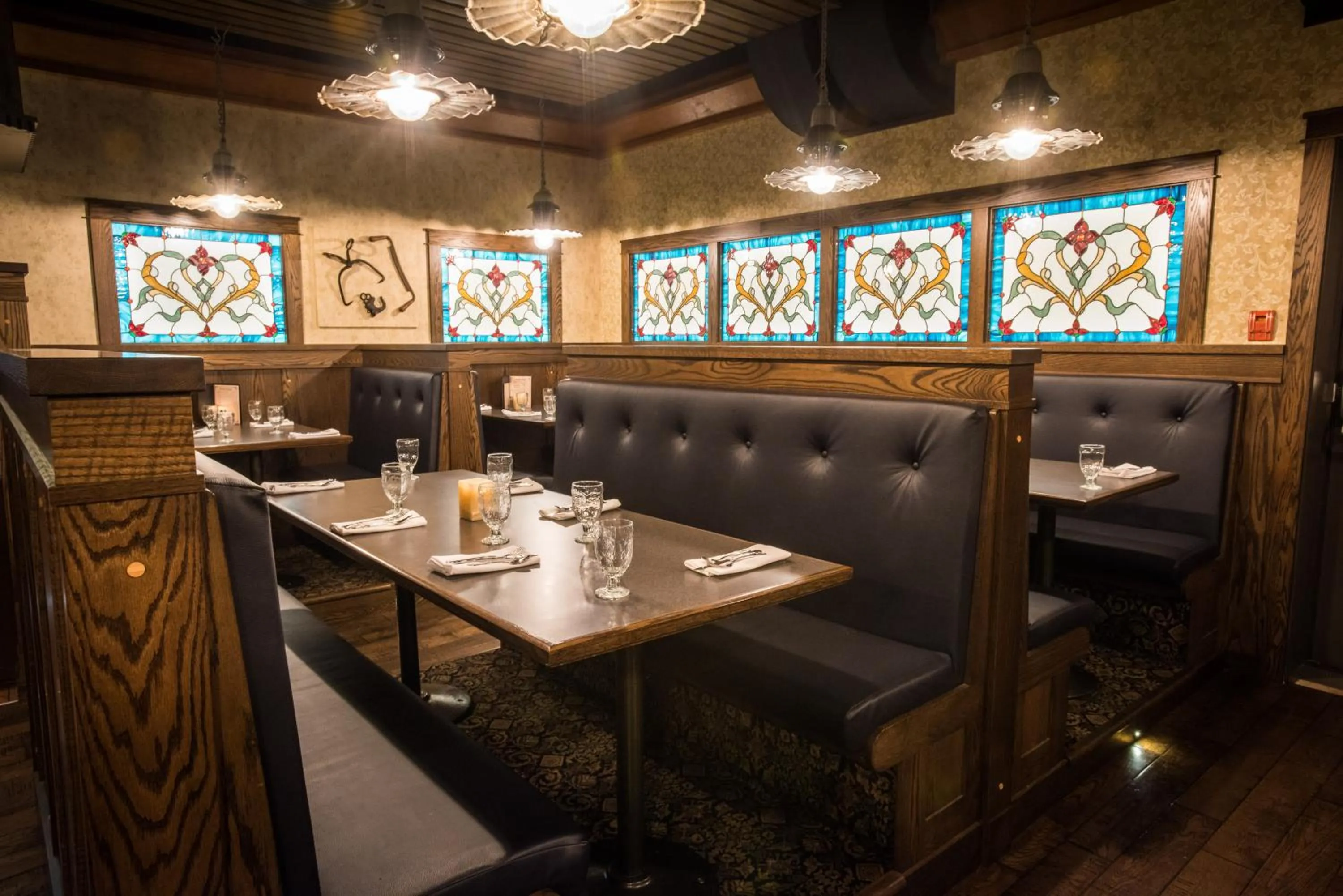 Restaurant/places to eat in Hume Hotel & Spa