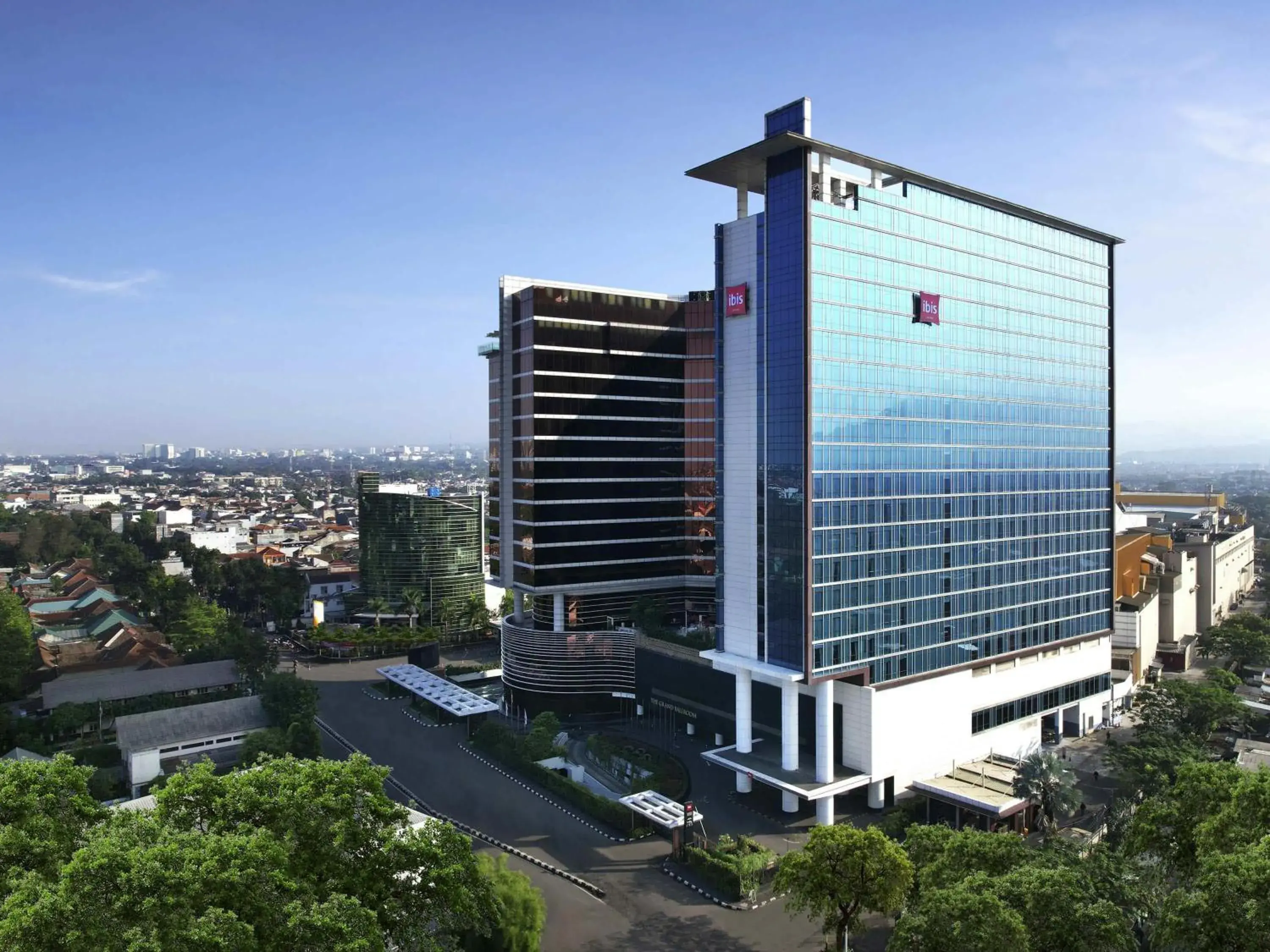 Property building in Ibis Bandung Trans Studio Property building in Ibis Bandung Trans Studio