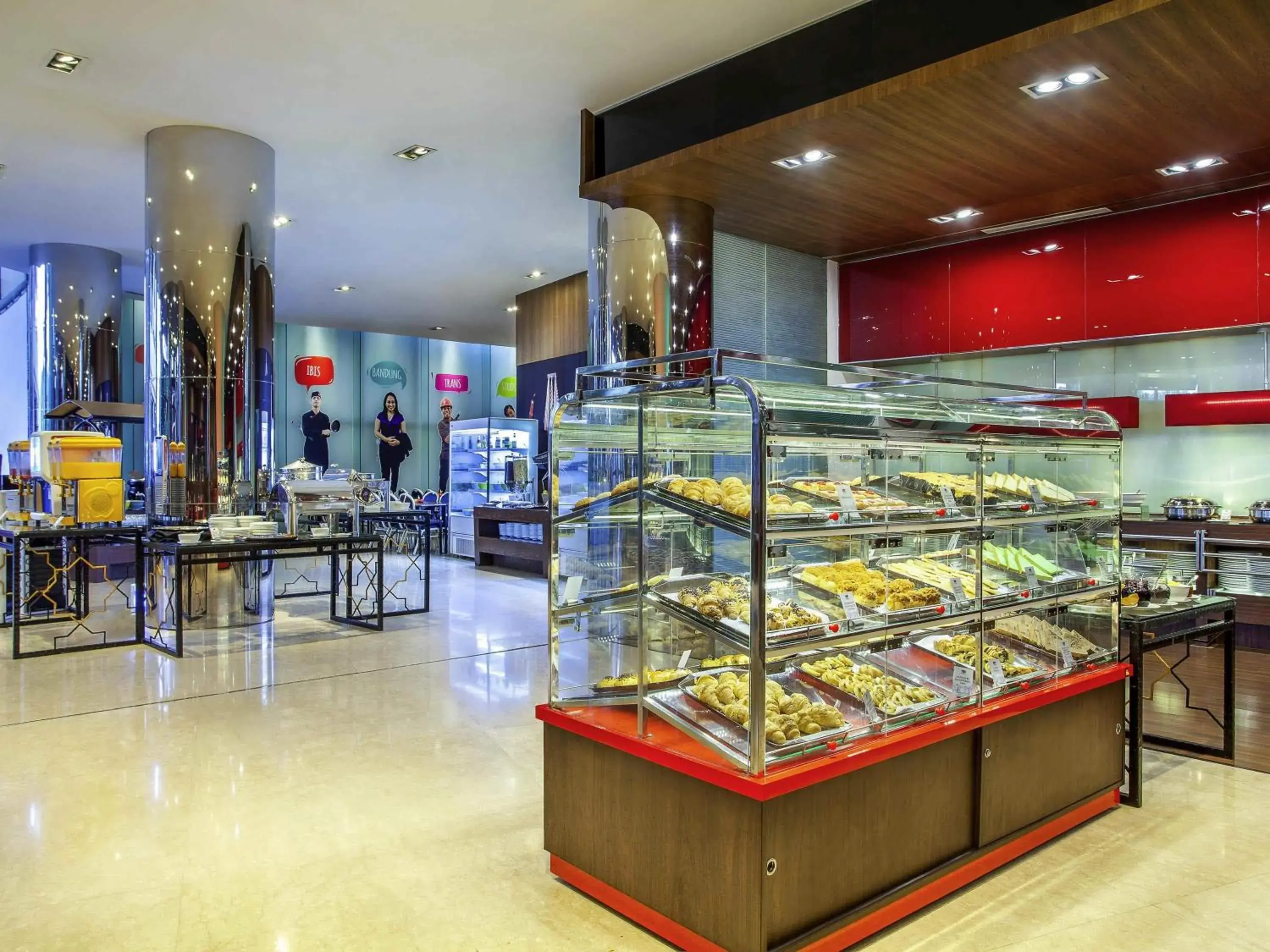Restaurant/places to eat in Ibis Bandung Trans Studio Restaurant/places to eat in Ibis Bandung Trans Studio
