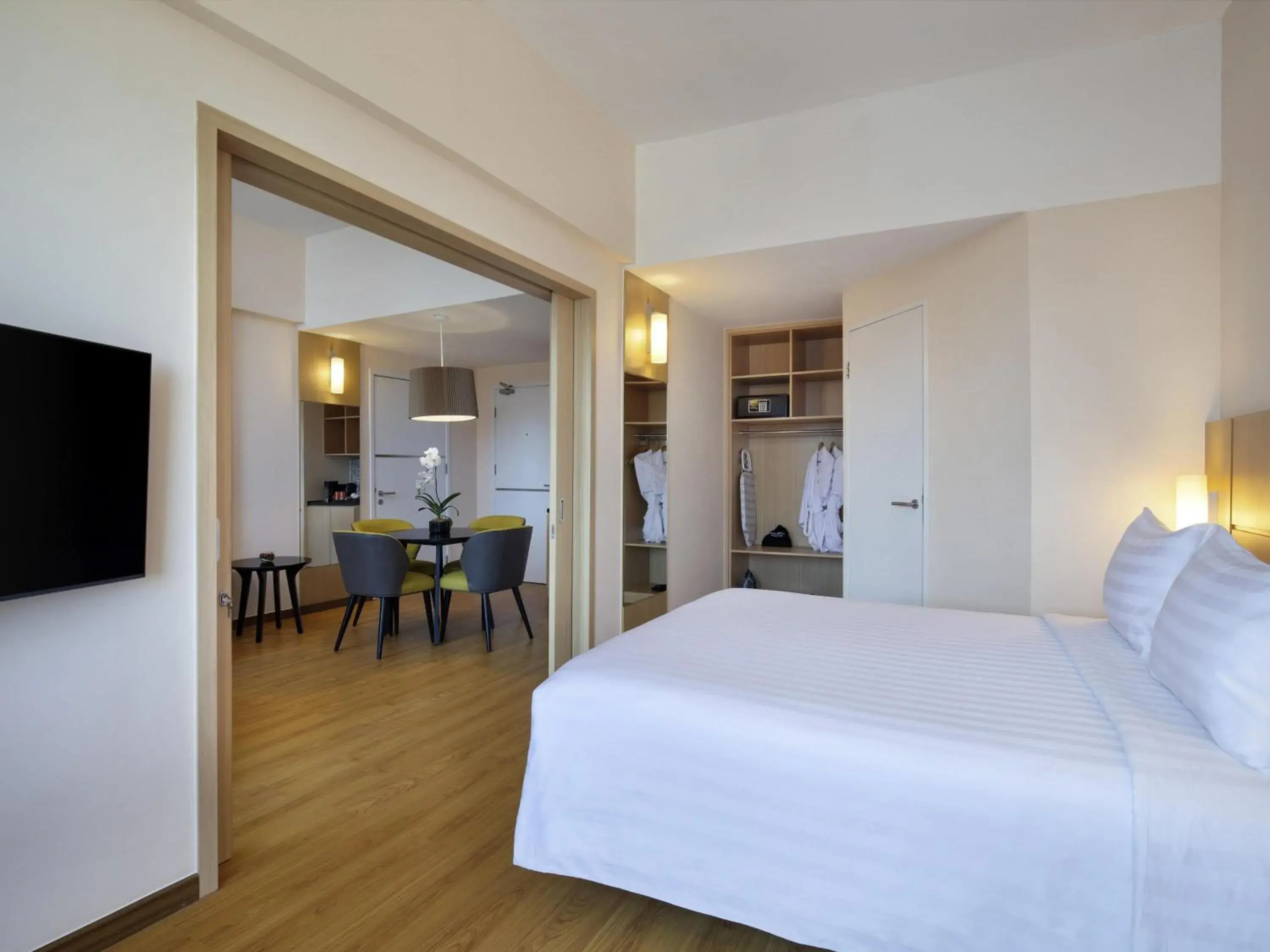 Bedroom, Bed in Ibis Bandung Trans Studio Bedroom, Bed in Ibis Bandung Trans Studio