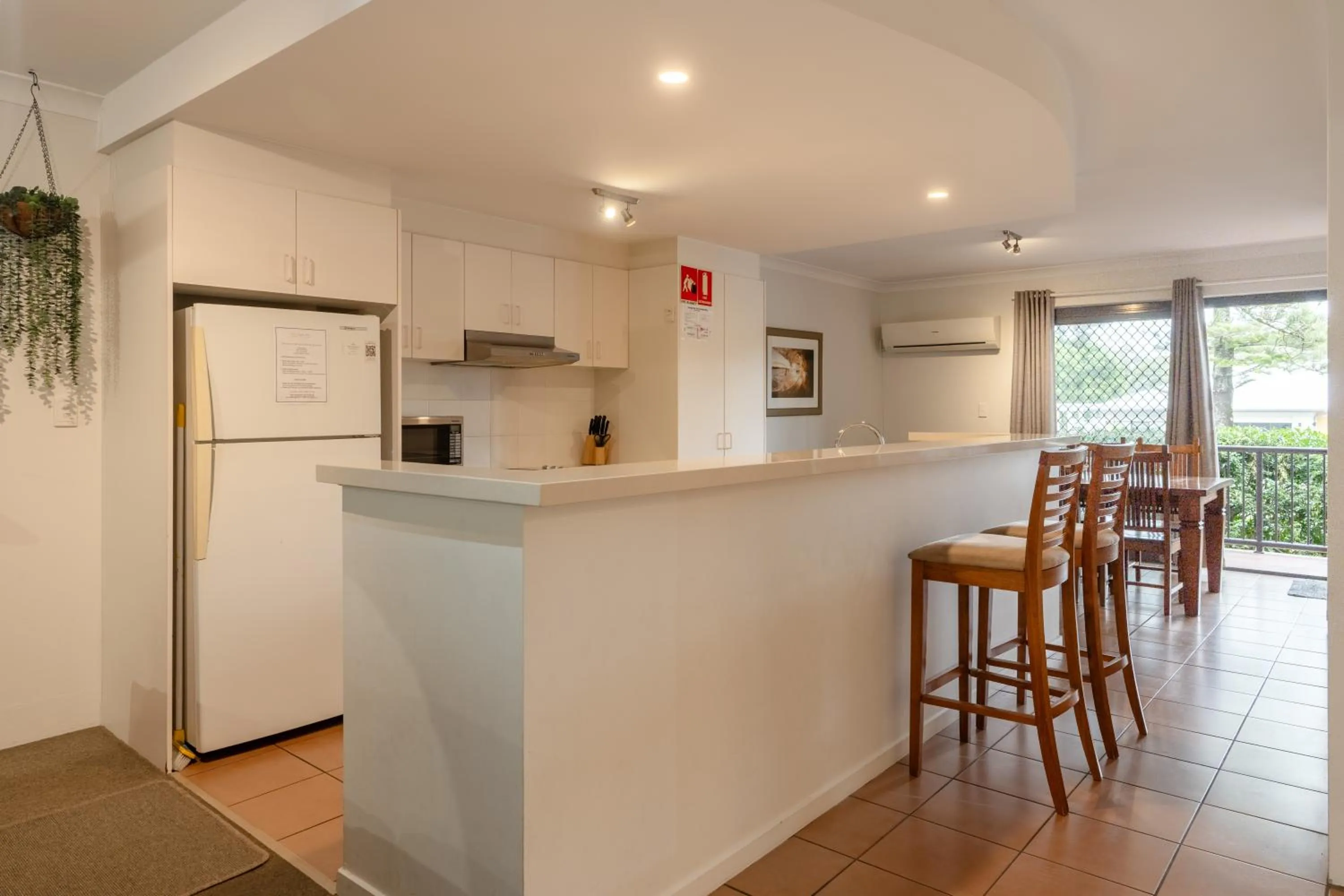 Dining area in Outrigger Bay