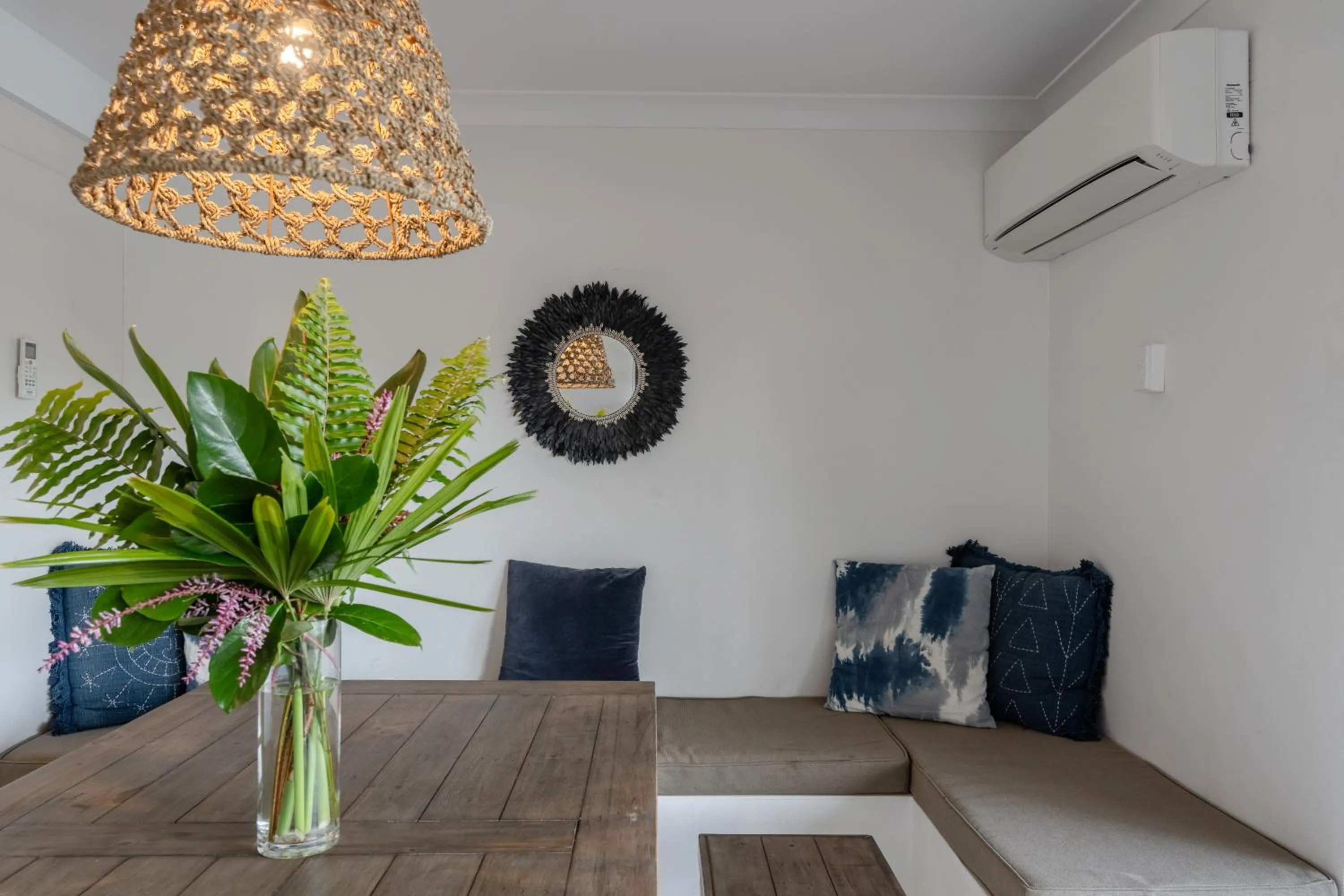 Dining area in Outrigger Bay