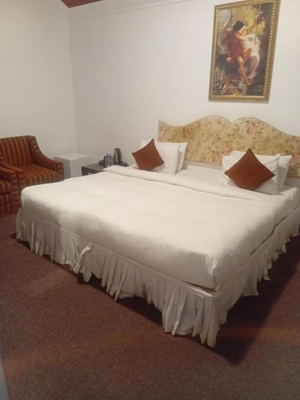 Bed in Tea Bush Hotel