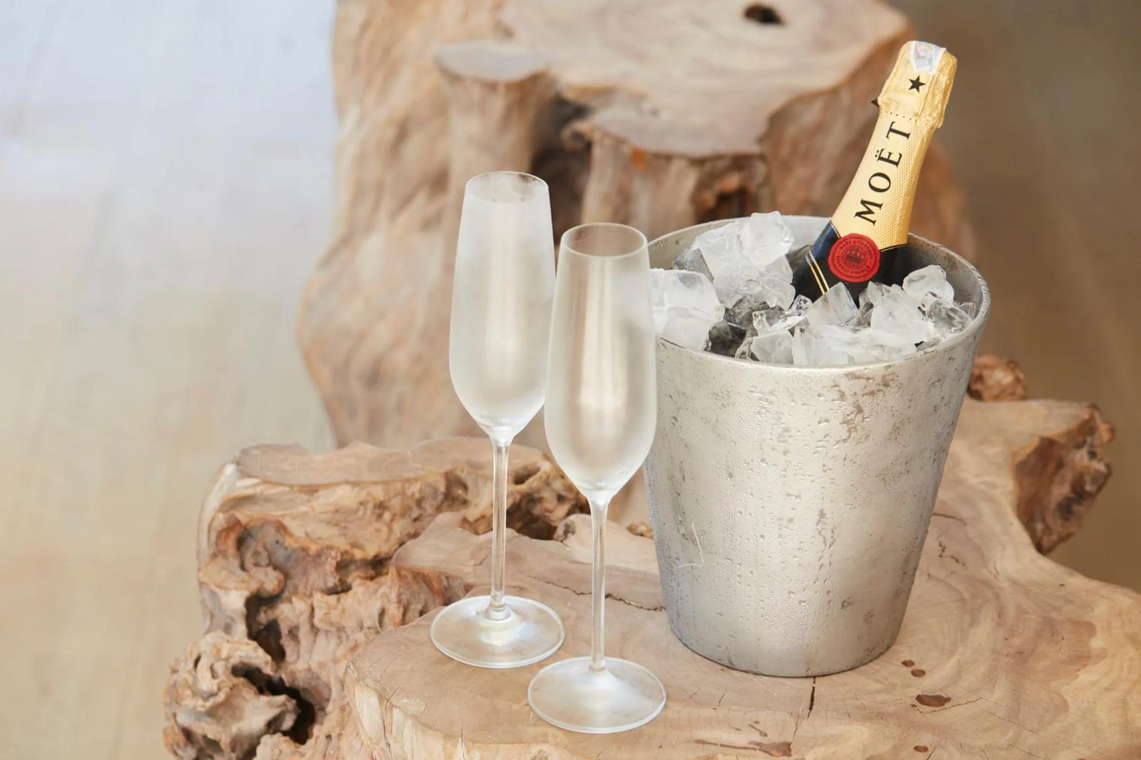 Alcoholic drinks in 5-Star Boutique Hotel The Lombok Lodge