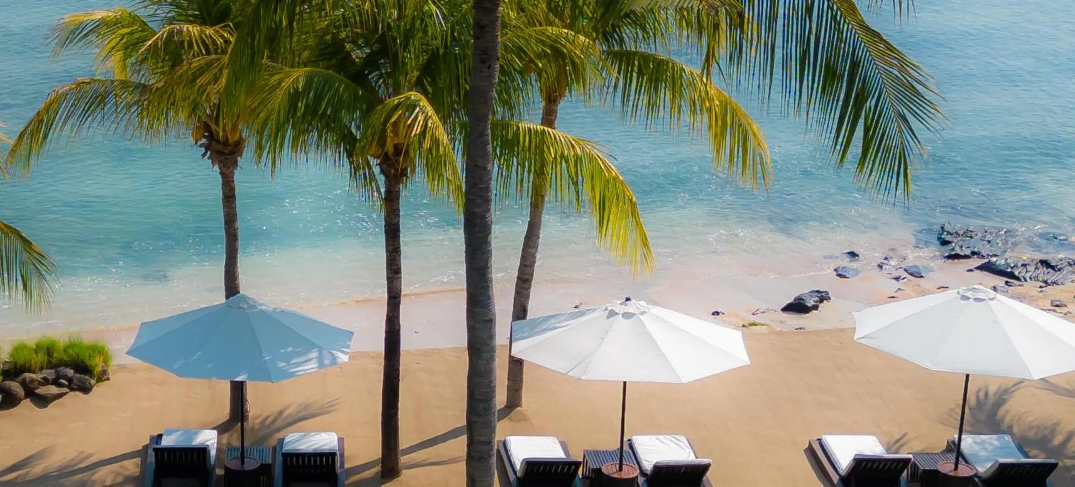 Beach in 5-Star Boutique Hotel The Lombok Lodge