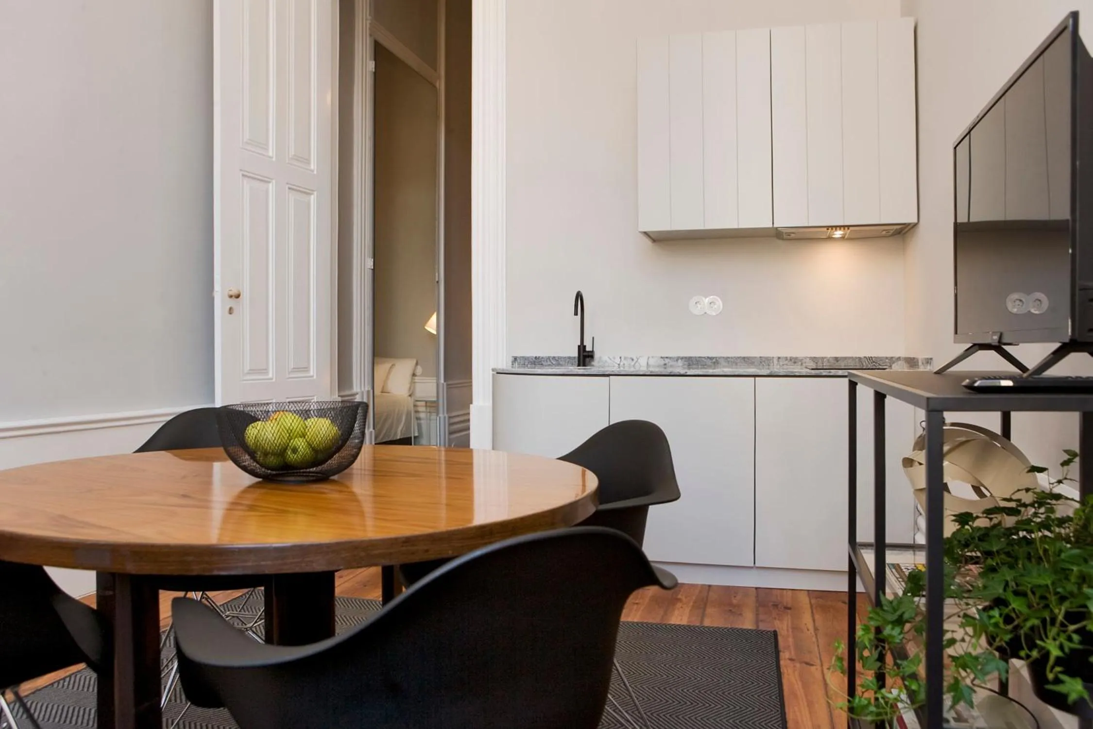 Communal lounge/ TV room in AD Apartment - Solar da Avenida