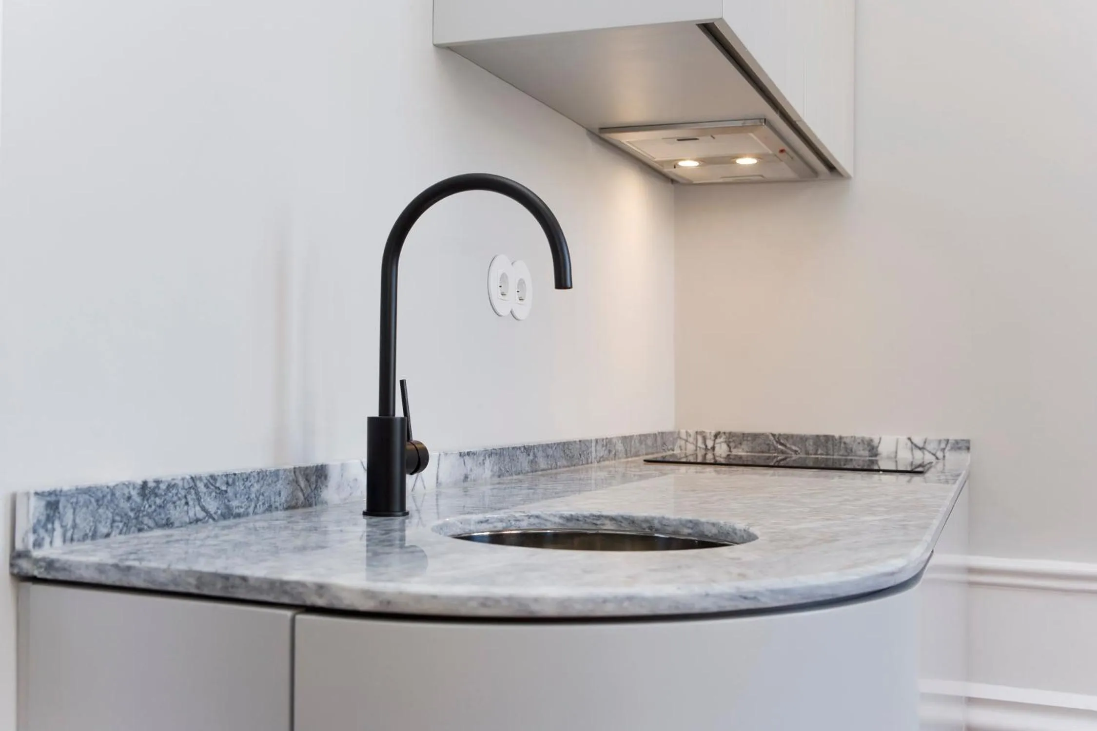 Communal kitchen in AD Apartment - Solar da Avenida