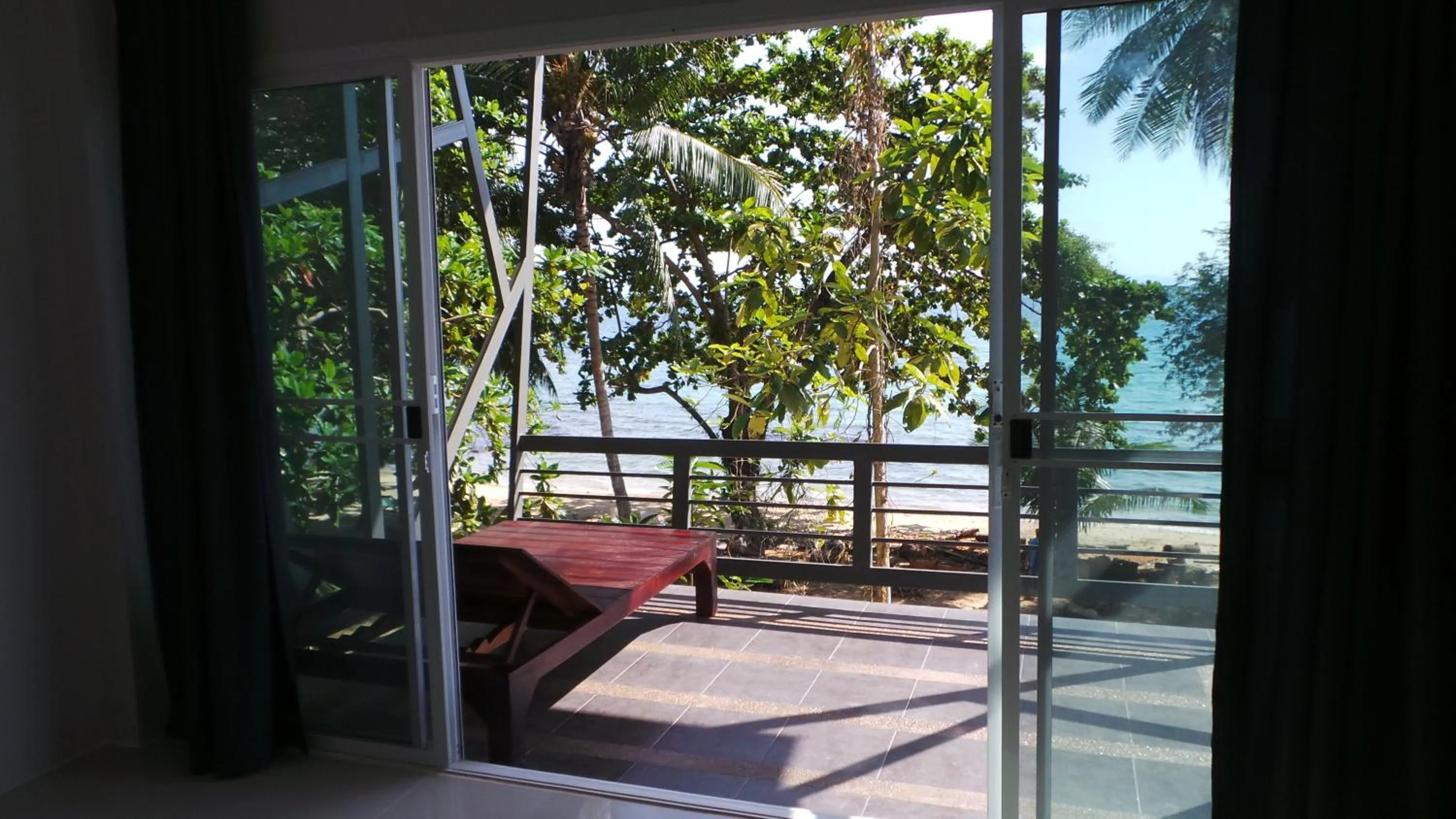 Day in AoPong Resort