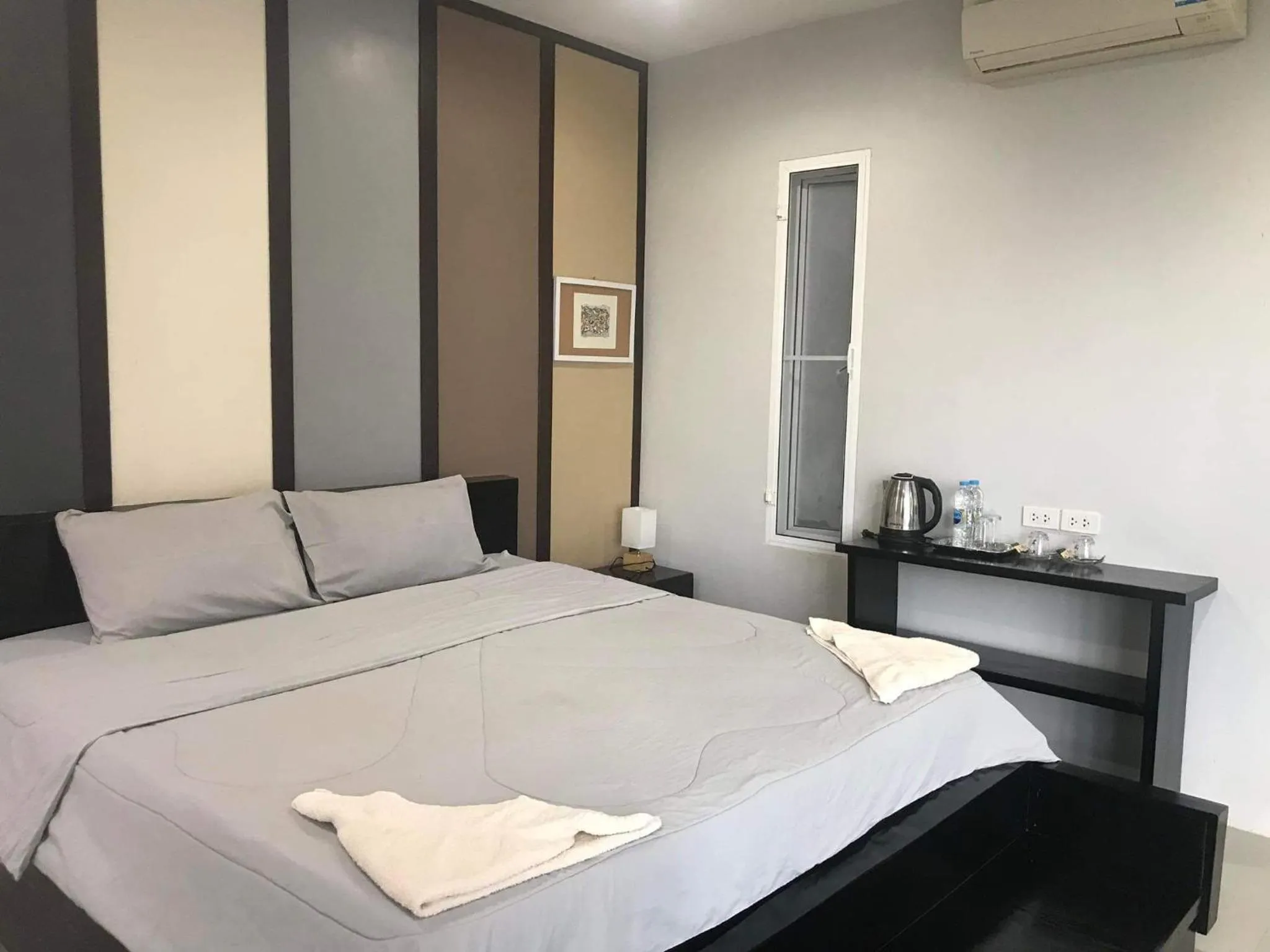 Bedroom, Bed in AoPong Resort