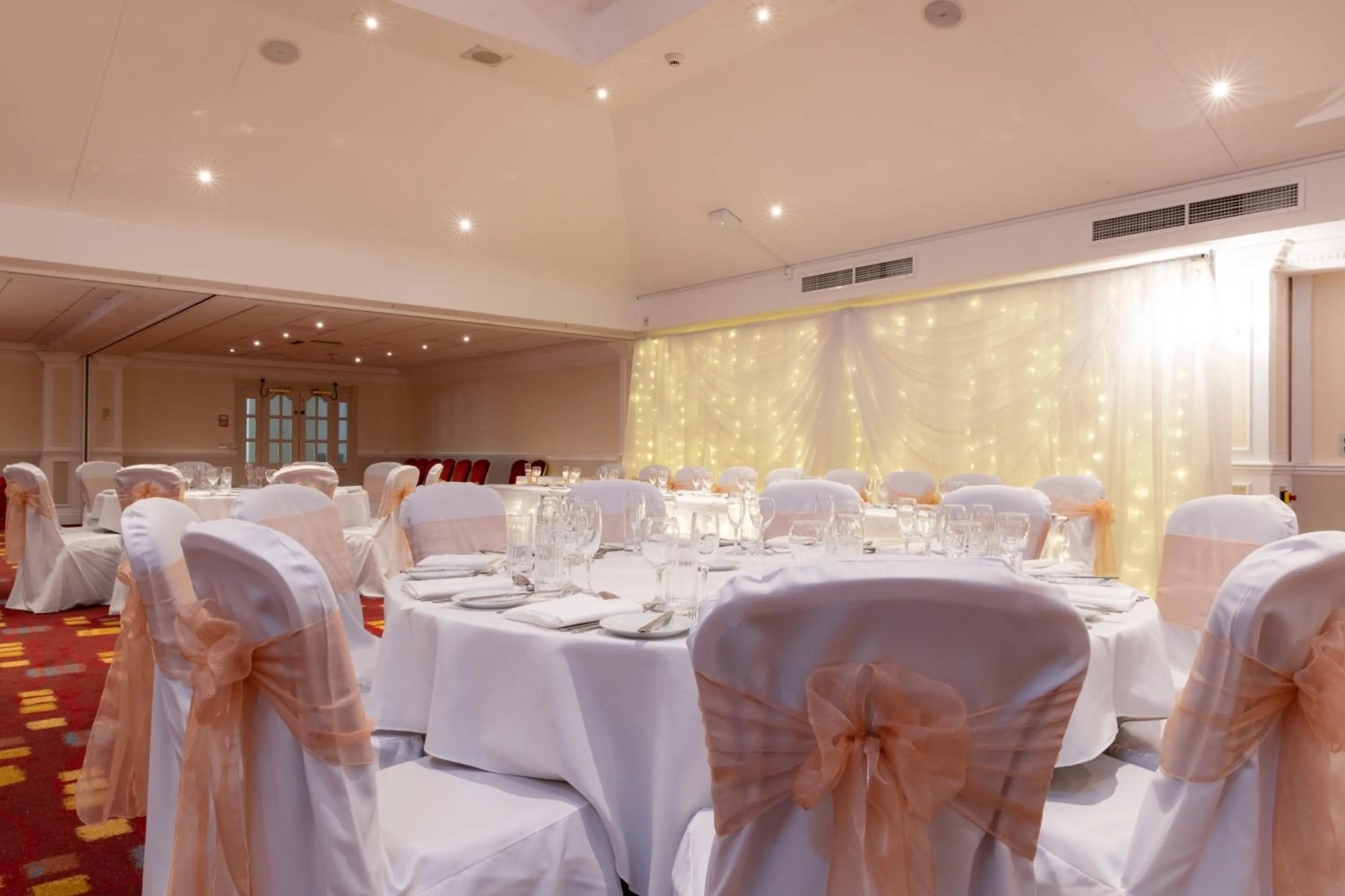 Banquet/Function facilities in Avisford Park Hotel