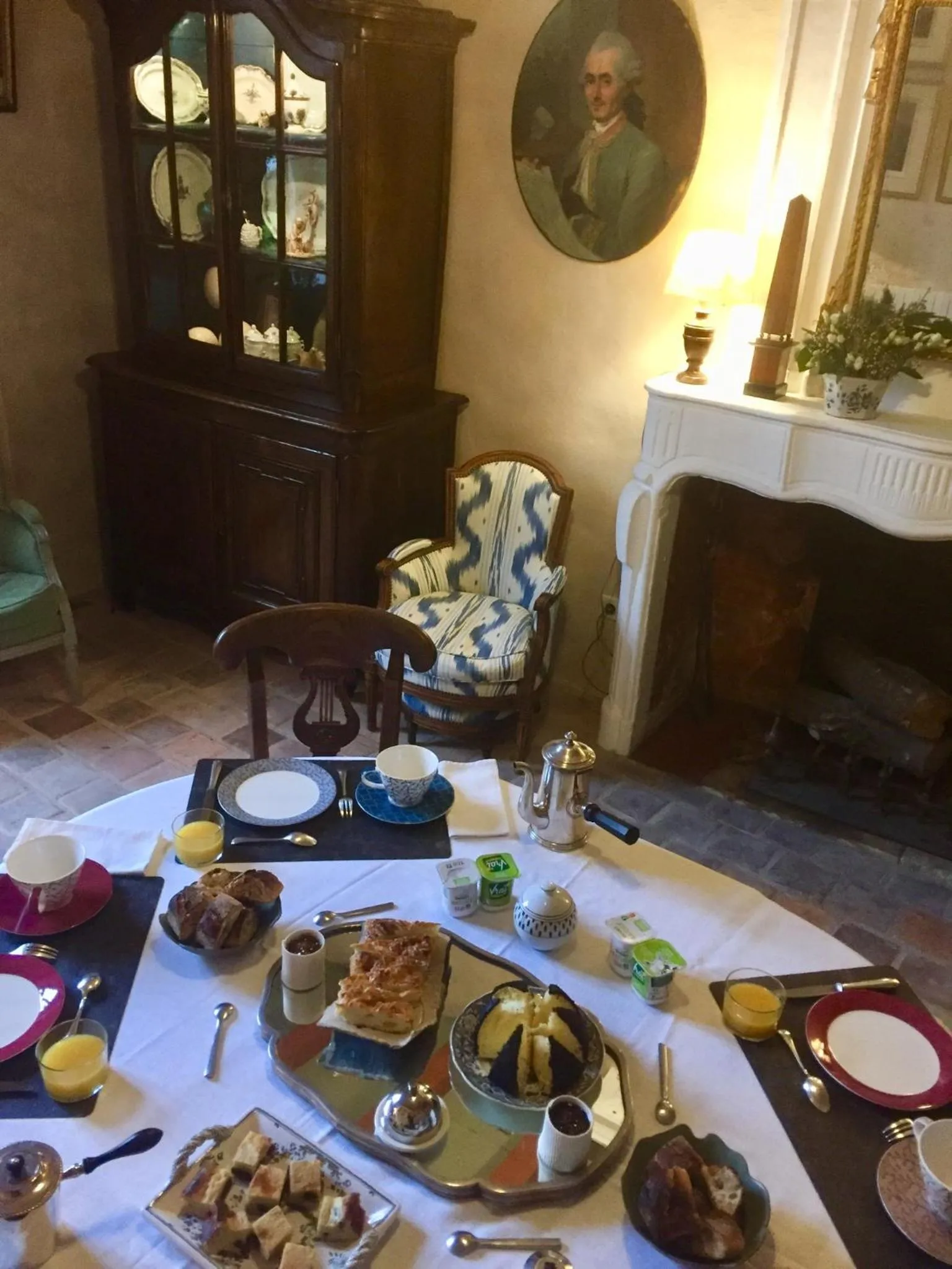 Breakfast in Chambres d'hôtes La Borderie du Gô près de La Rochelle - Nieul