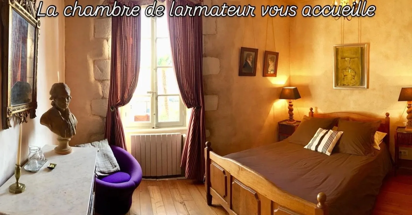 Bed in Chambres d'hôtes La Borderie du Gô près de La Rochelle - Nieul