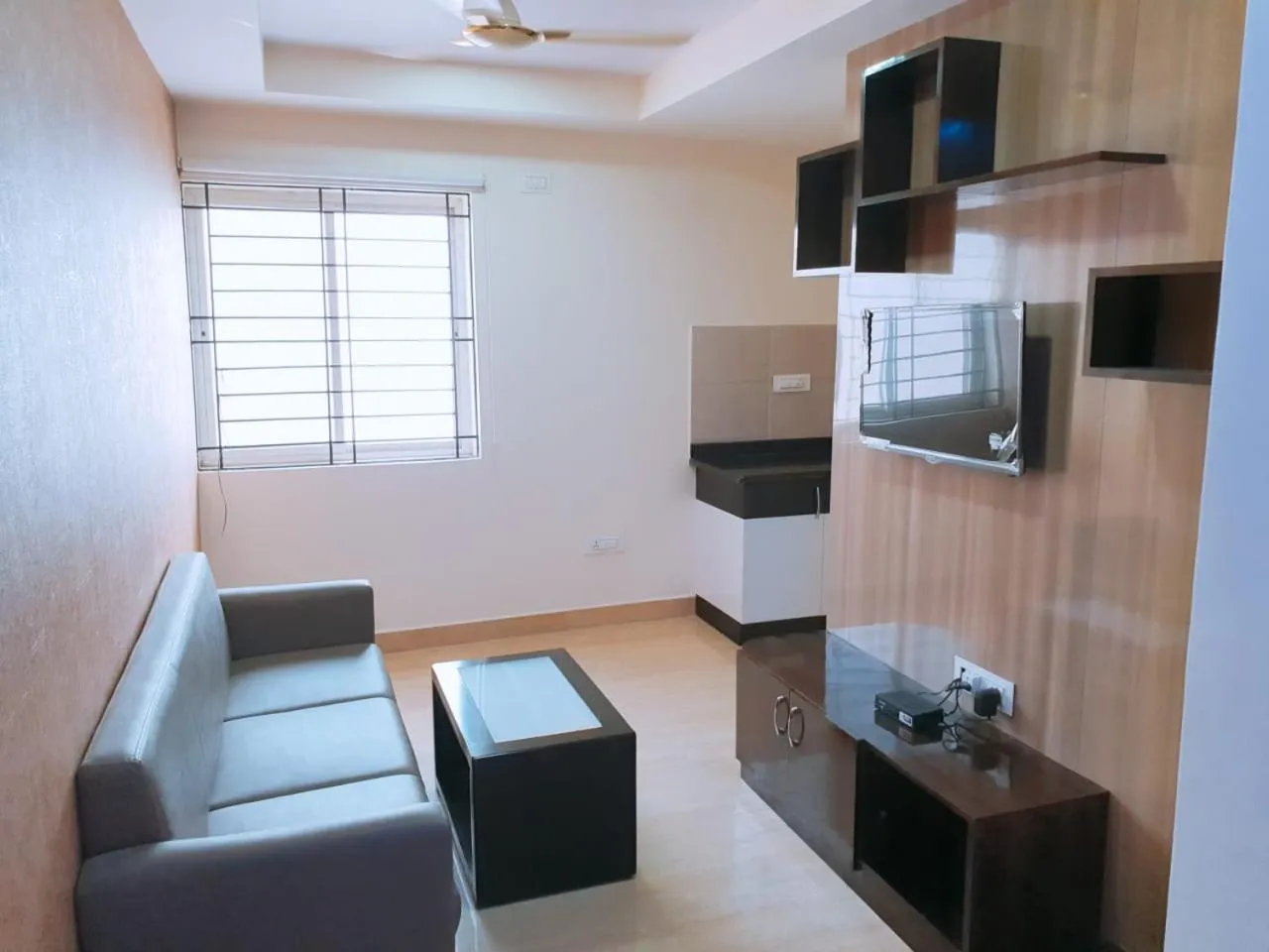 Living room in ABM Express Inn