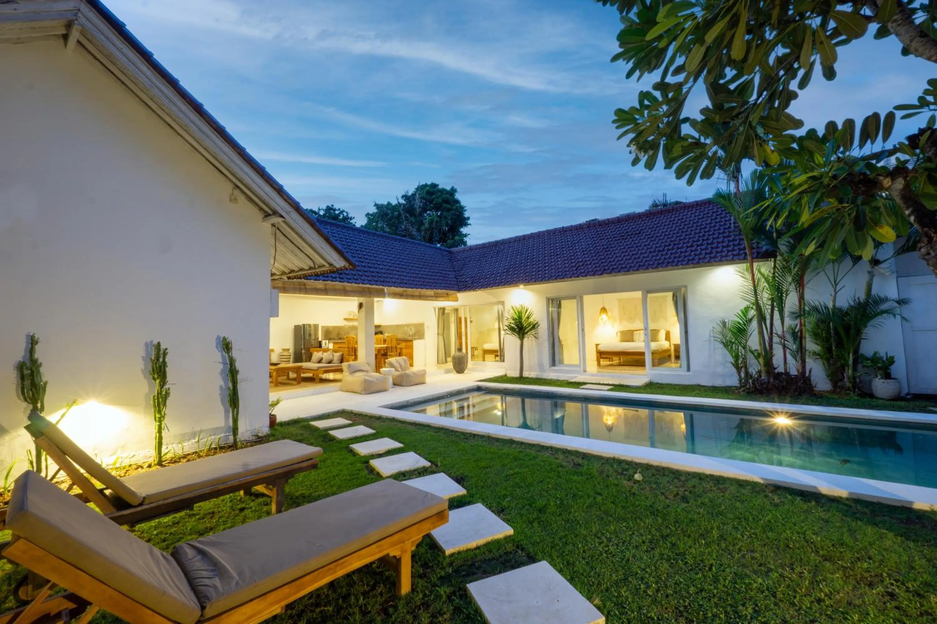 Swimming pool in Villa Pagu