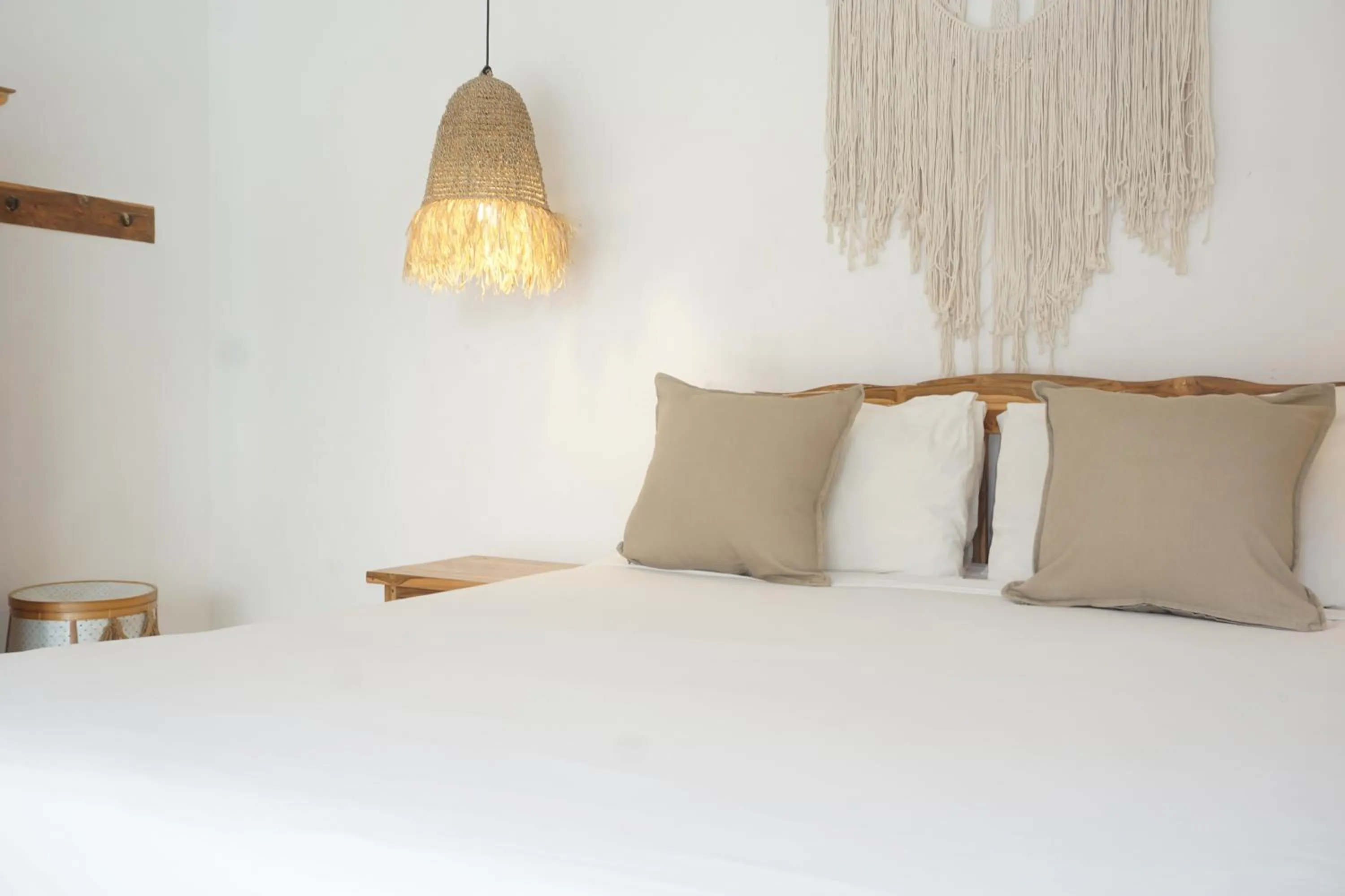 Decorative detail, Bed in Villa Pagu