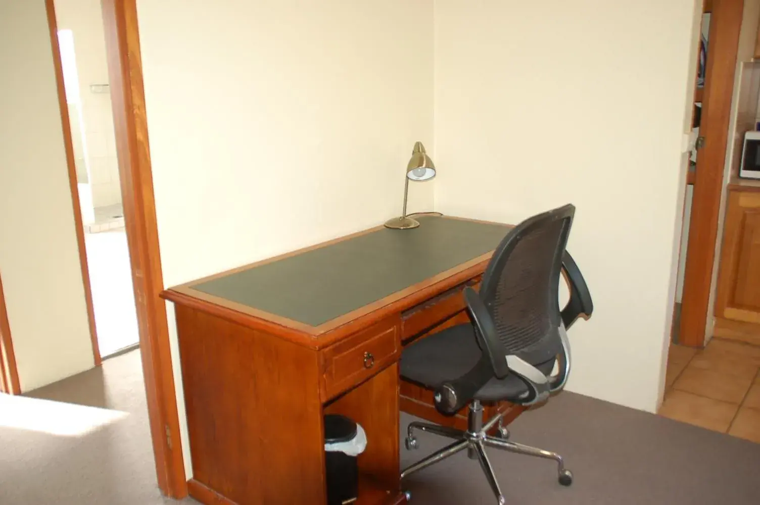 One-Bedroom Apartment in Meramie Motor Inn One-Bedroom Apartment in Meramie Motor Inn