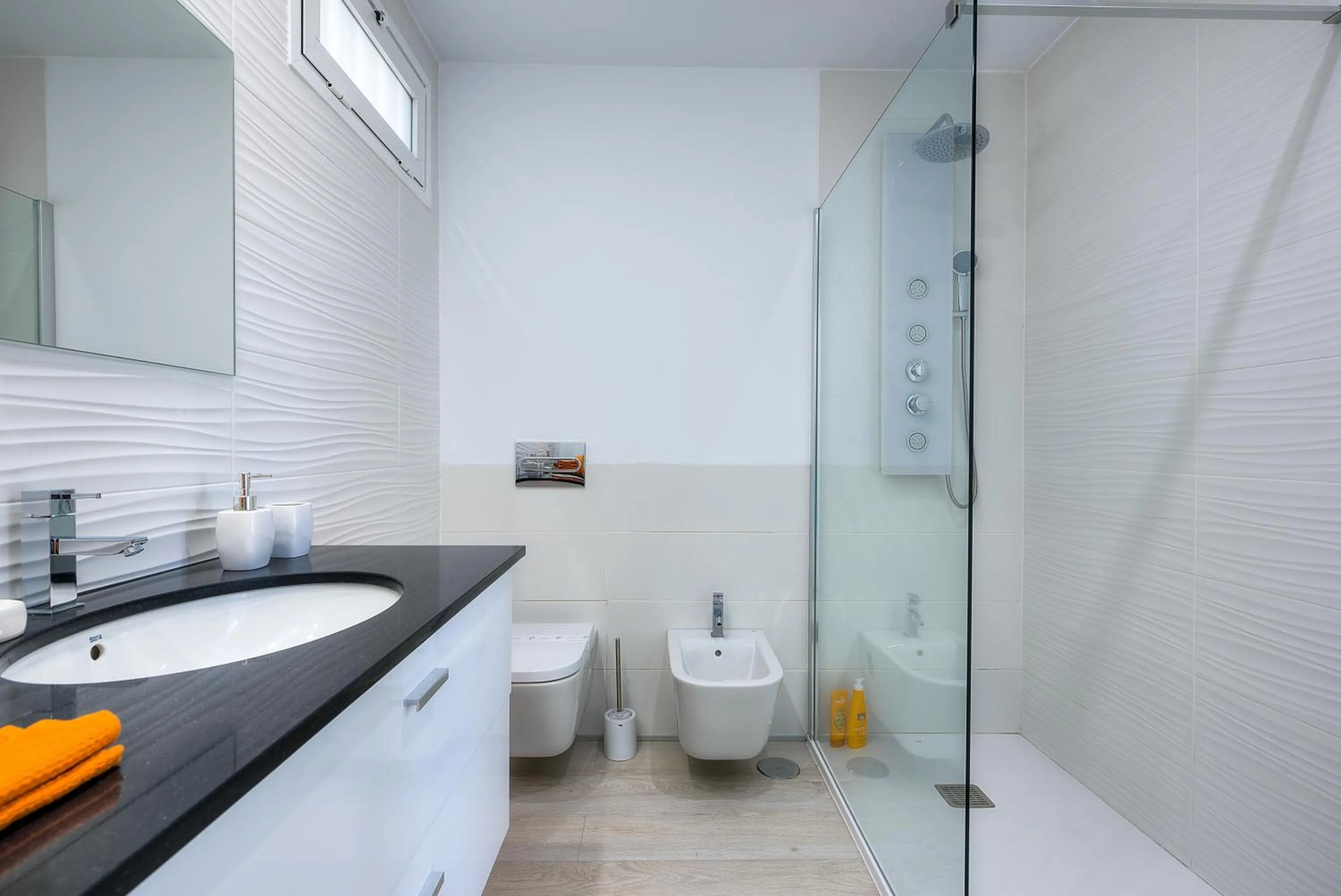 Toilet in Modern Apartment Los Cristianos Center