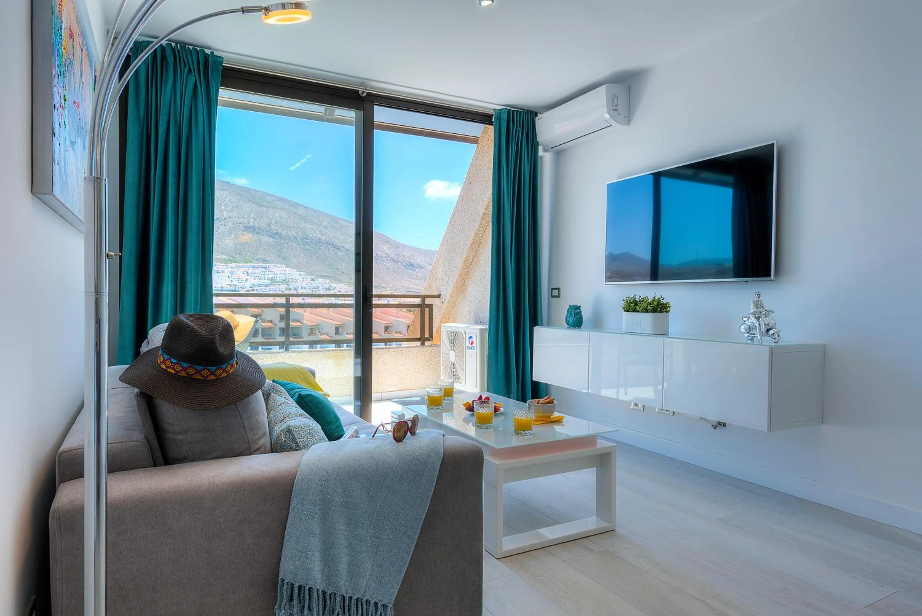 Living room in Modern Apartment Los Cristianos Center