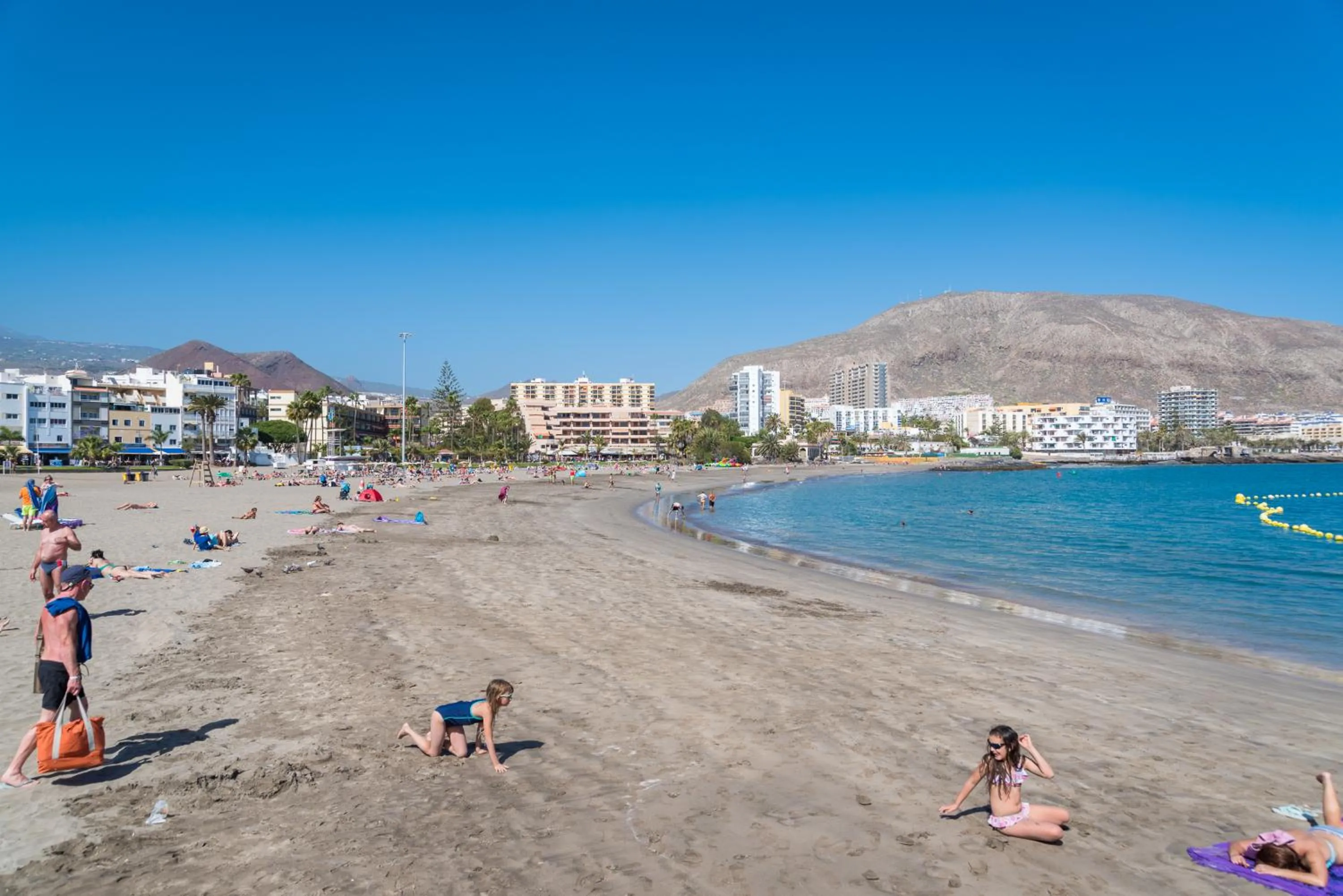 Beach in Modern Apartment Los Cristianos Center