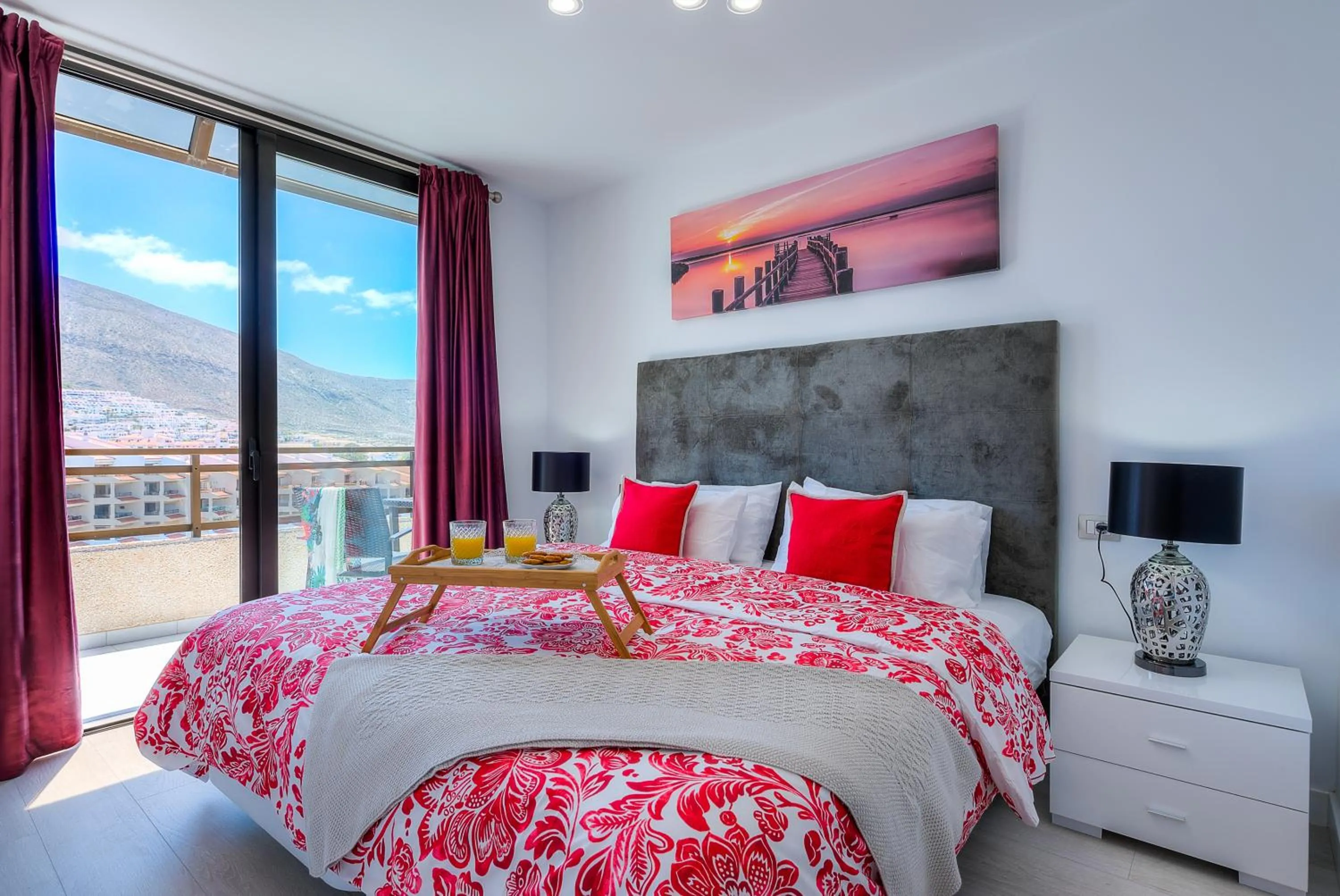 Balcony/Terrace, Bed in Modern Apartment Los Cristianos Center
