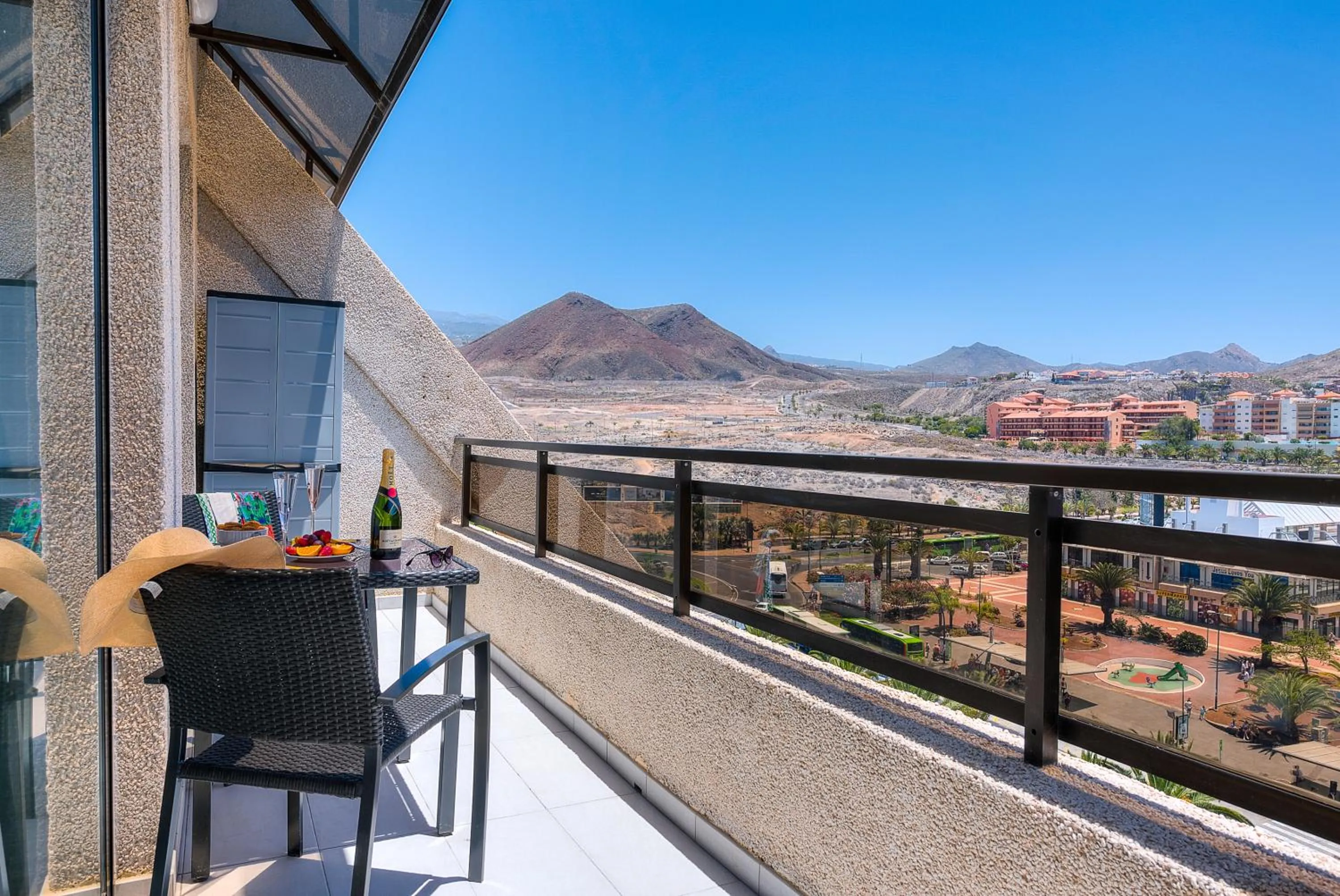 Balcony/Terrace in Modern Apartment Los Cristianos Center