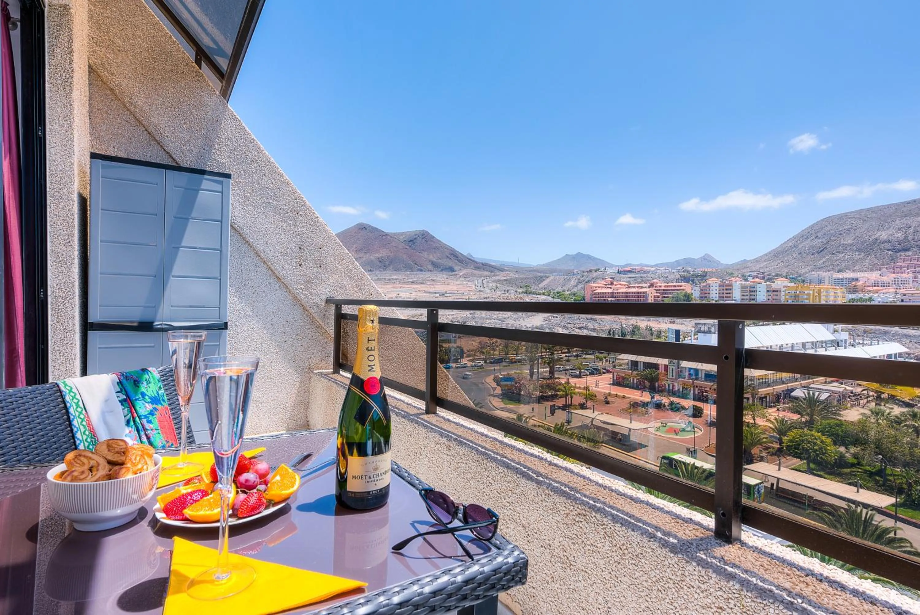 Balcony/Terrace in Modern Apartment Los Cristianos Center