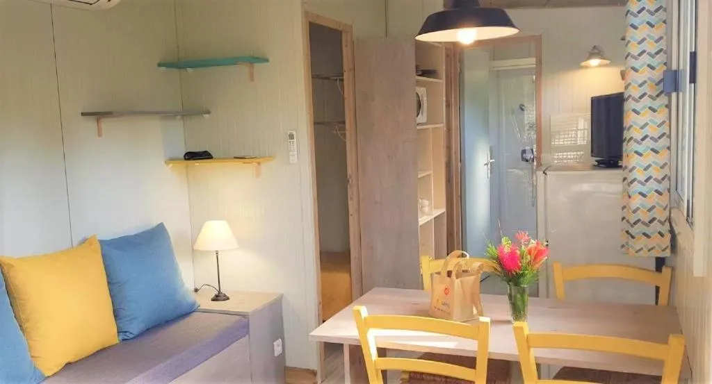 Living room in Camping La Pinède Enchantée