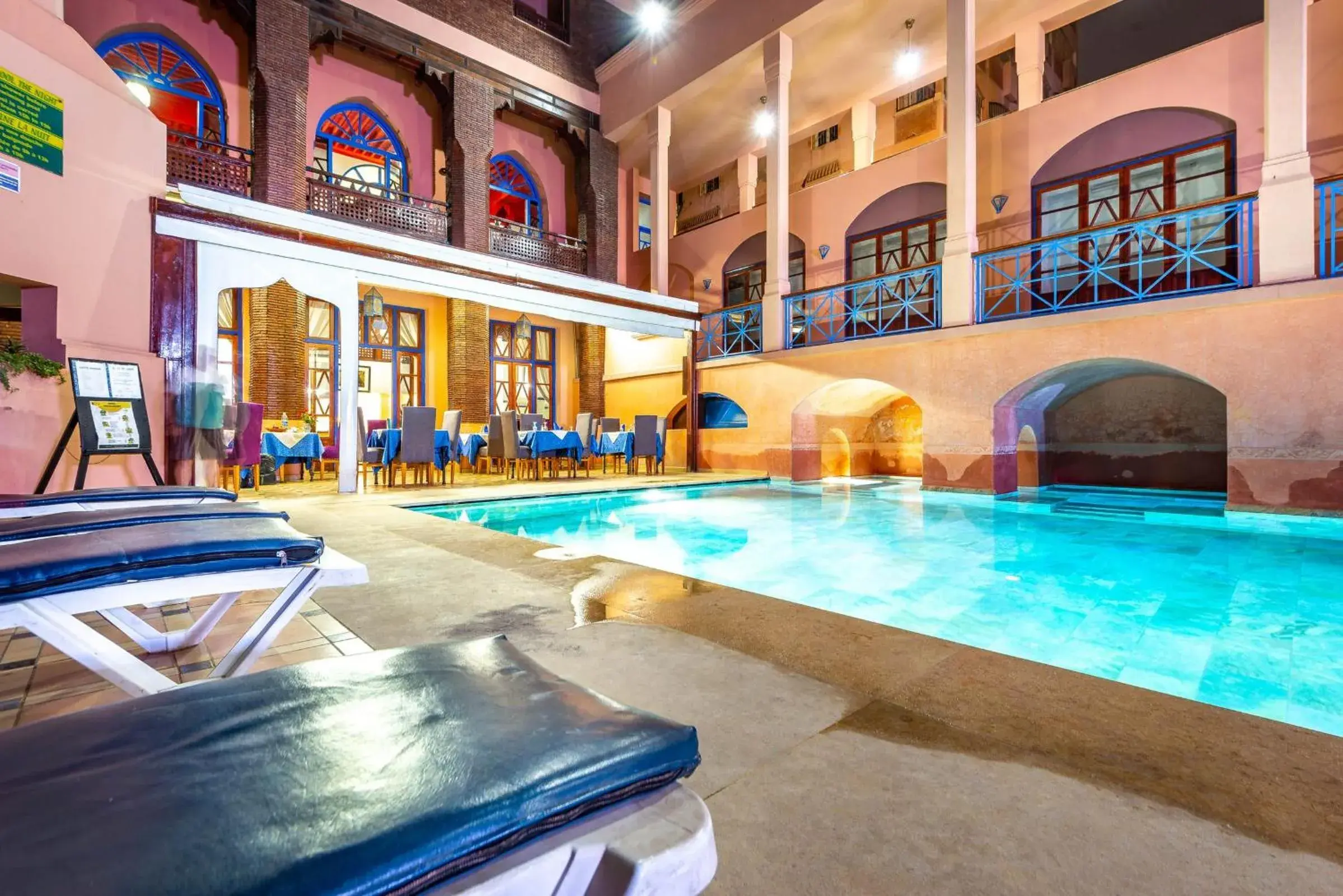 Pool view in Hotel Oudaya & Spa Pool view in Hotel Oudaya & Spa