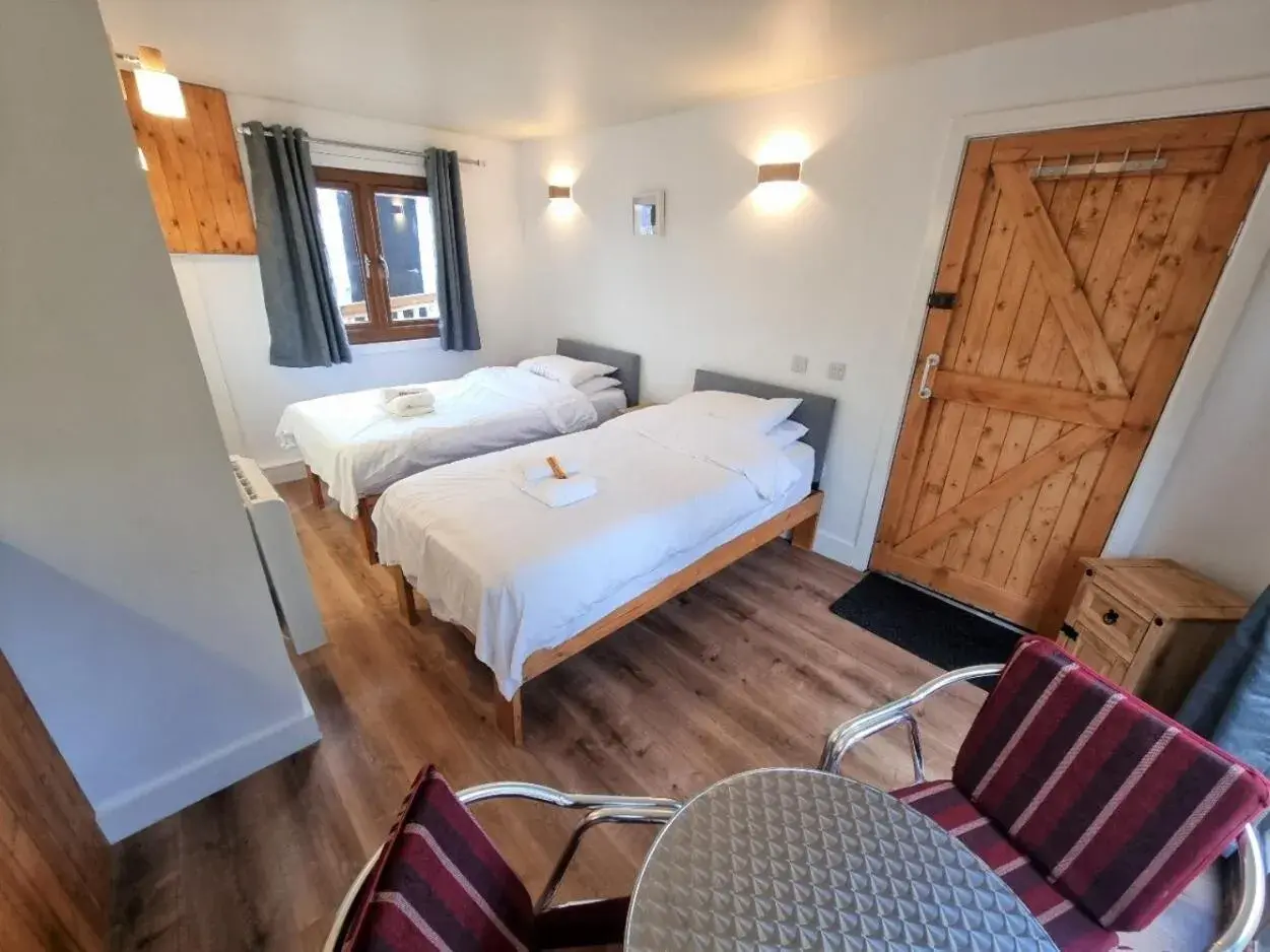 Standard Twin Room in Roy Bridge Hotel Standard Twin Room in Roy Bridge Hotel