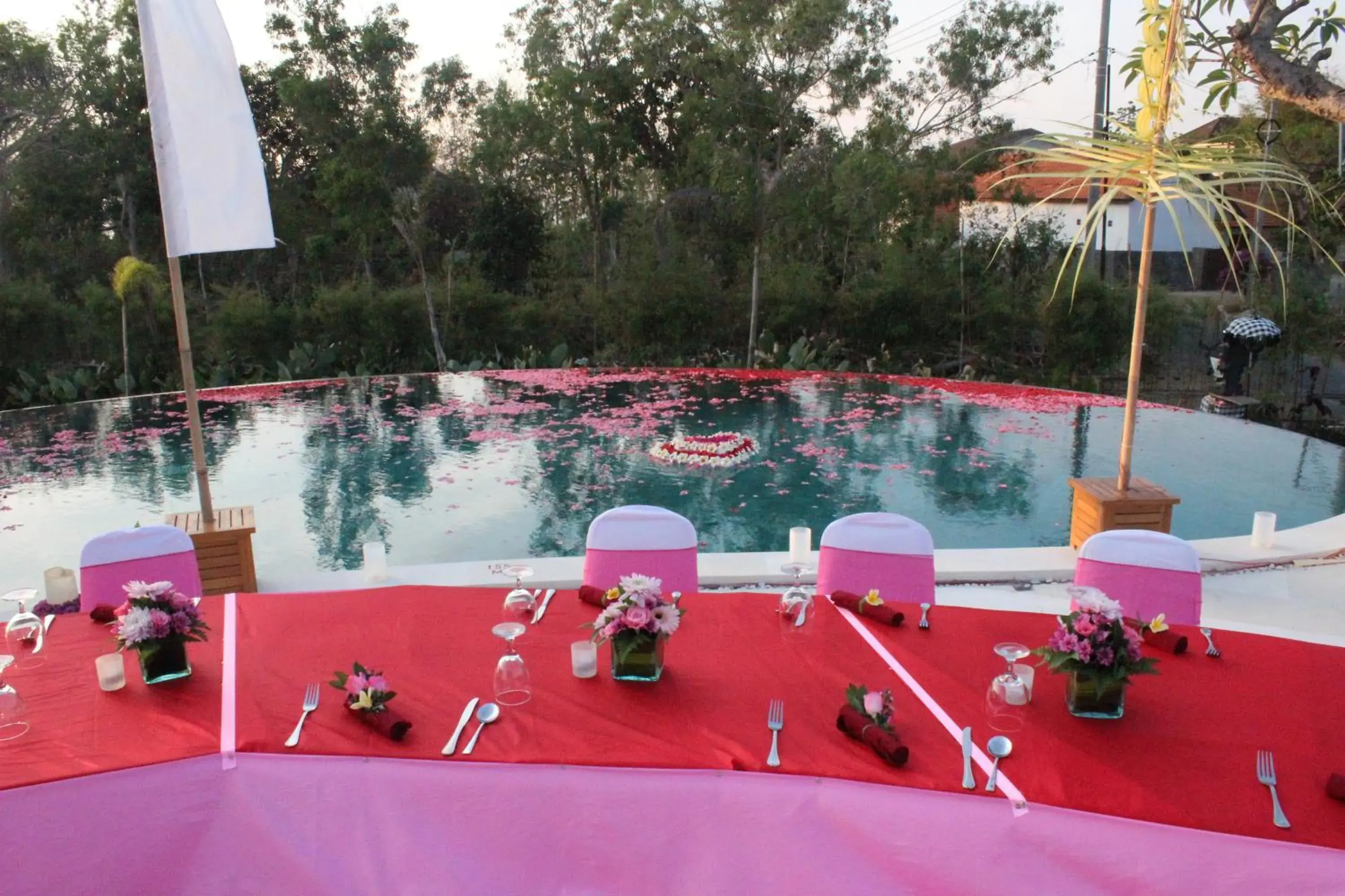 Swimming pool in Mahagiri Villas & Spa Dreamland Swimming pool in Mahagiri Villas & Spa Dreamland