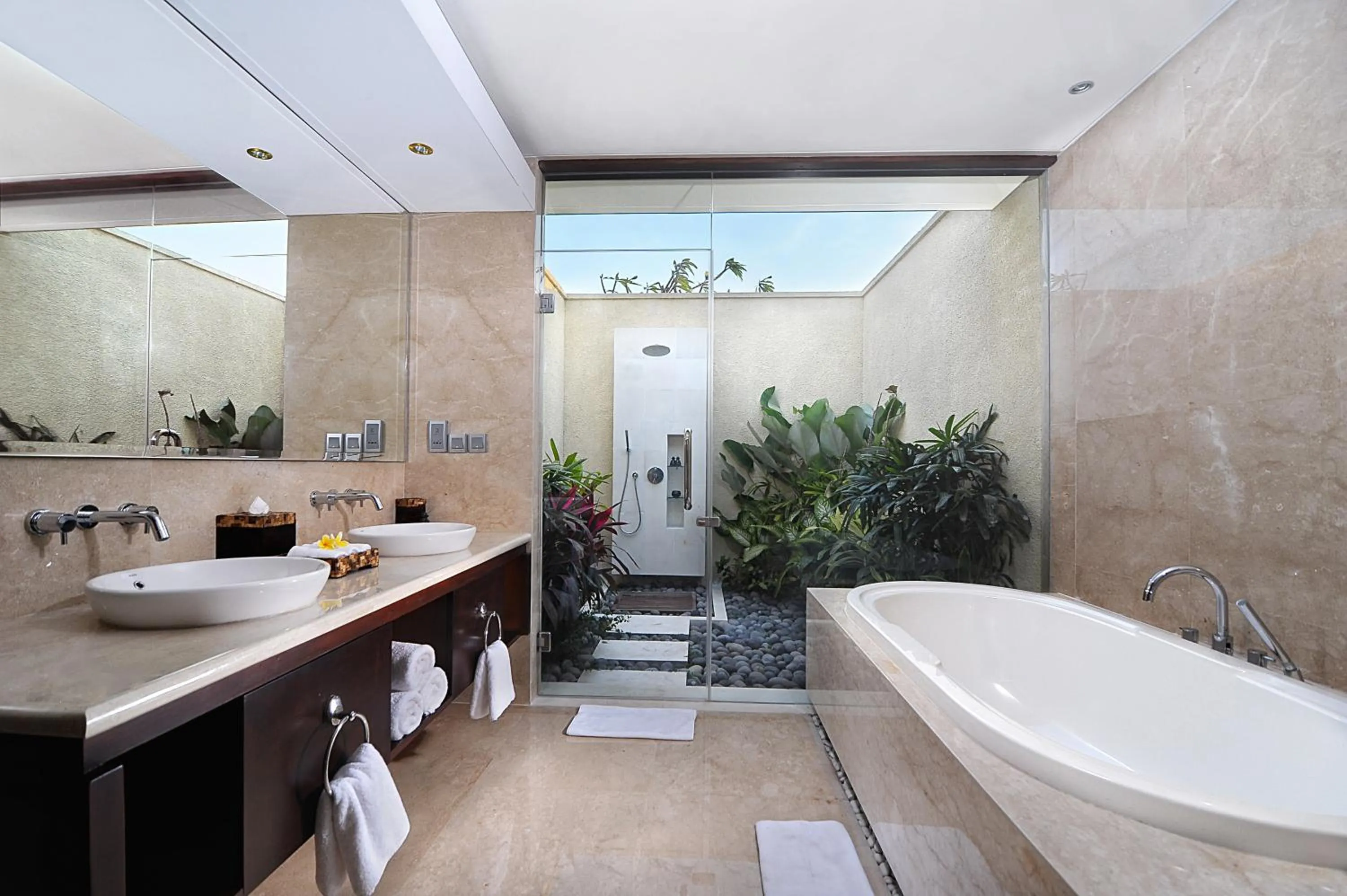 Bathroom in Mahagiri Villas & Spa Dreamland