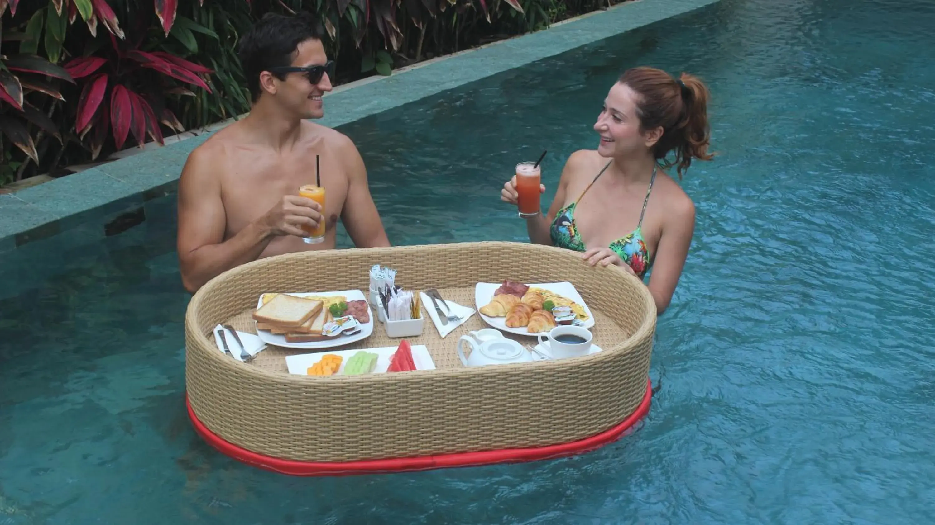 Swimming pool in Mahagiri Villas & Spa Dreamland Swimming pool in Mahagiri Villas & Spa Dreamland