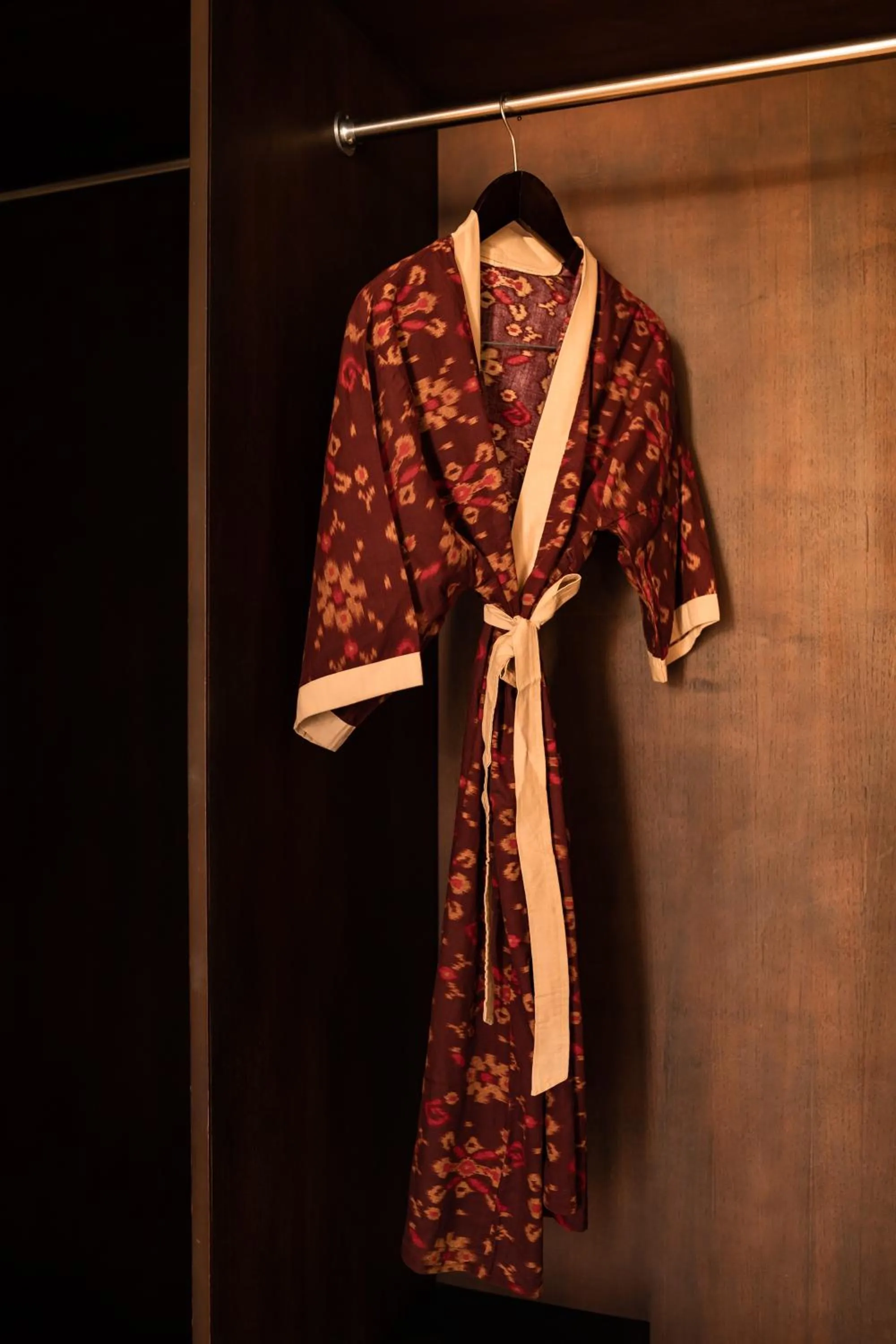 wardrobe in Mahagiri Villas & Spa Dreamland